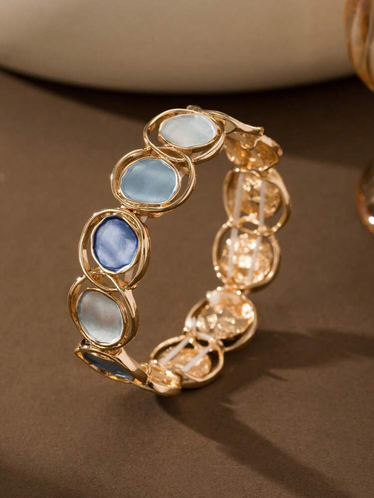 Boho Style Elastic Zinc Alloy Bracelet For Women, Blue Ombre Vintage Asymmetrical Hollow Design, Suitable For Everyday Wear And High-End Banquet Party | SHEIN