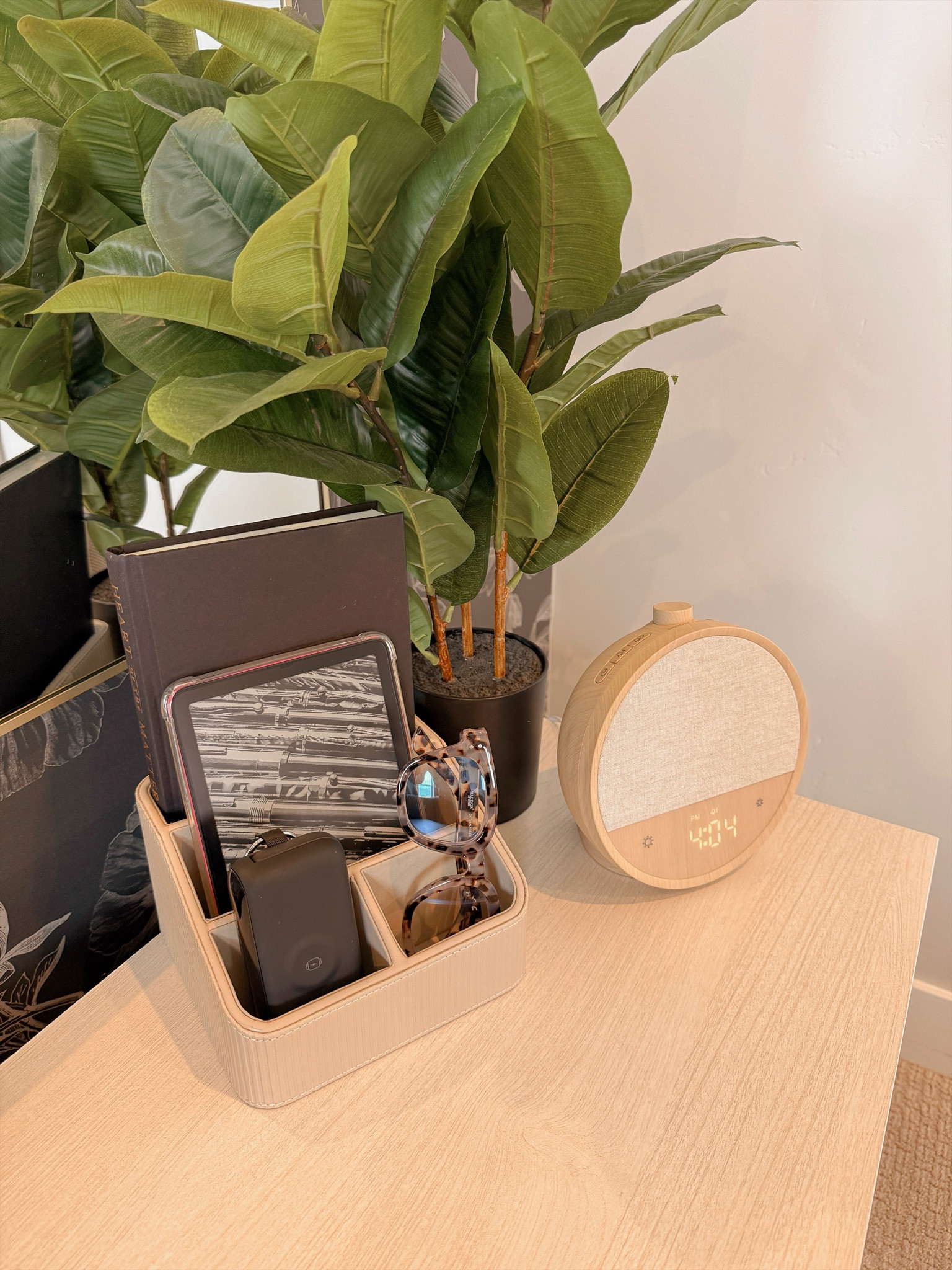 Simple nightstand setup that keeps everything organized but still looks cute. I love having a spot for my everyday essentials so nothing ends up cluttered. Everything is linked for easy shopping.


#LTKSeasonal #LTKHome