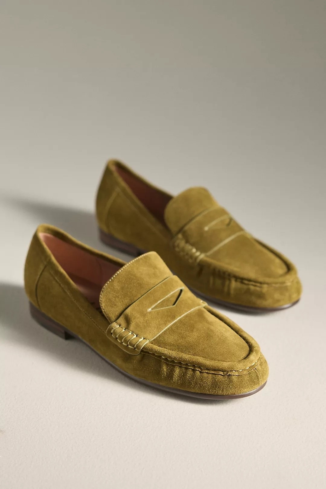 These suede loafers definitely need to be in my closet!

They come in 3 difference colors in suede and also a brown leather.

Don’t they look like the perfect comfy shoe for fall?

#LTKShoeCrush #LTKWorkwear #LTKOver40