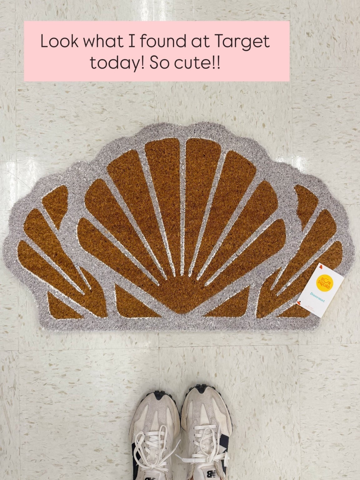 Shell door mat - target finds 





Front porch decor 
Coastal decor 
Coastal home 
Beach house 


#LTKHome #LTKSeasonal