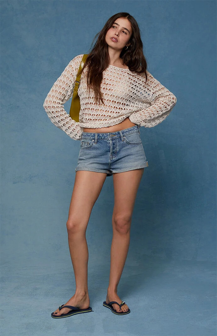 Women's Jamie Denim Micro Shorts Medium Blue in Medium Indigo - Size 25 | PacSun