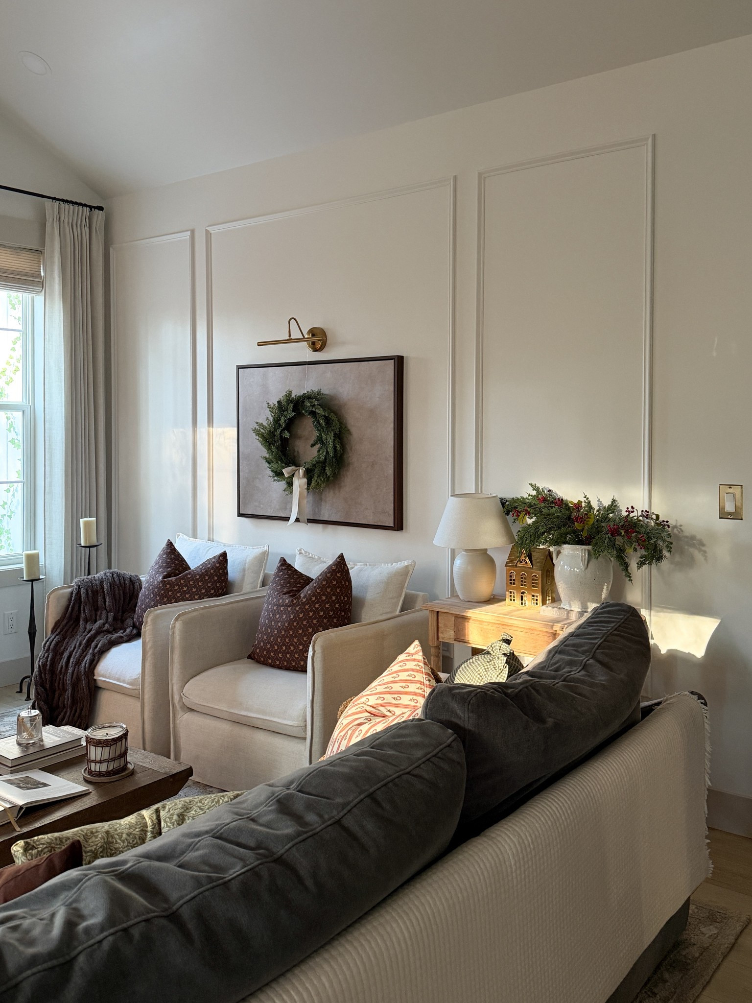 Added the cutest gold metal house to this corner! It was missing something ✨

#LTKCyberWeek #LTKHome #LTKHoliday