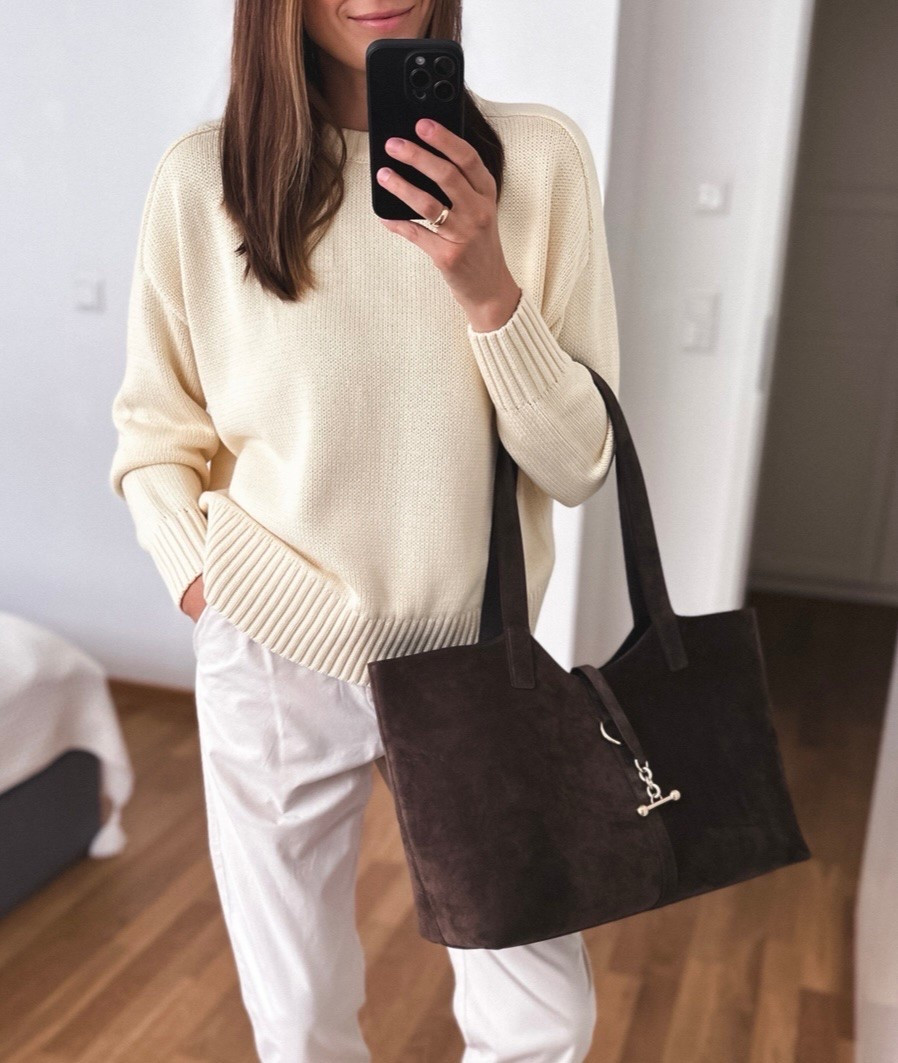 The perfect shade of yellow for autumn - great with brown and chocolate tones, especially paired with suede accessories 🍂💛🤎

Bag is @Strathberry (it’s the bigger size, I’m 1,73 for the reference)

#LTKautumn #LTKstyletip