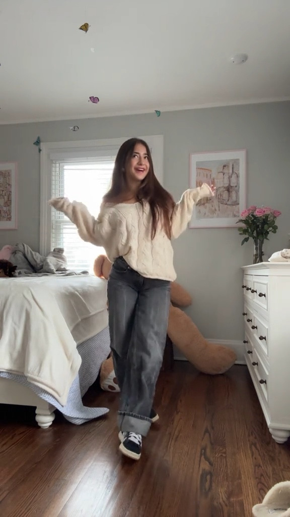 todays rainy fit🧸🧸

#LTKWatchNow #LTKStyleTip