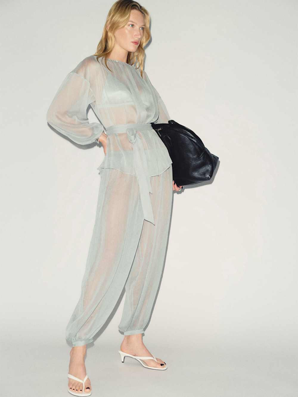 Aven Pant | Reformation (Global)