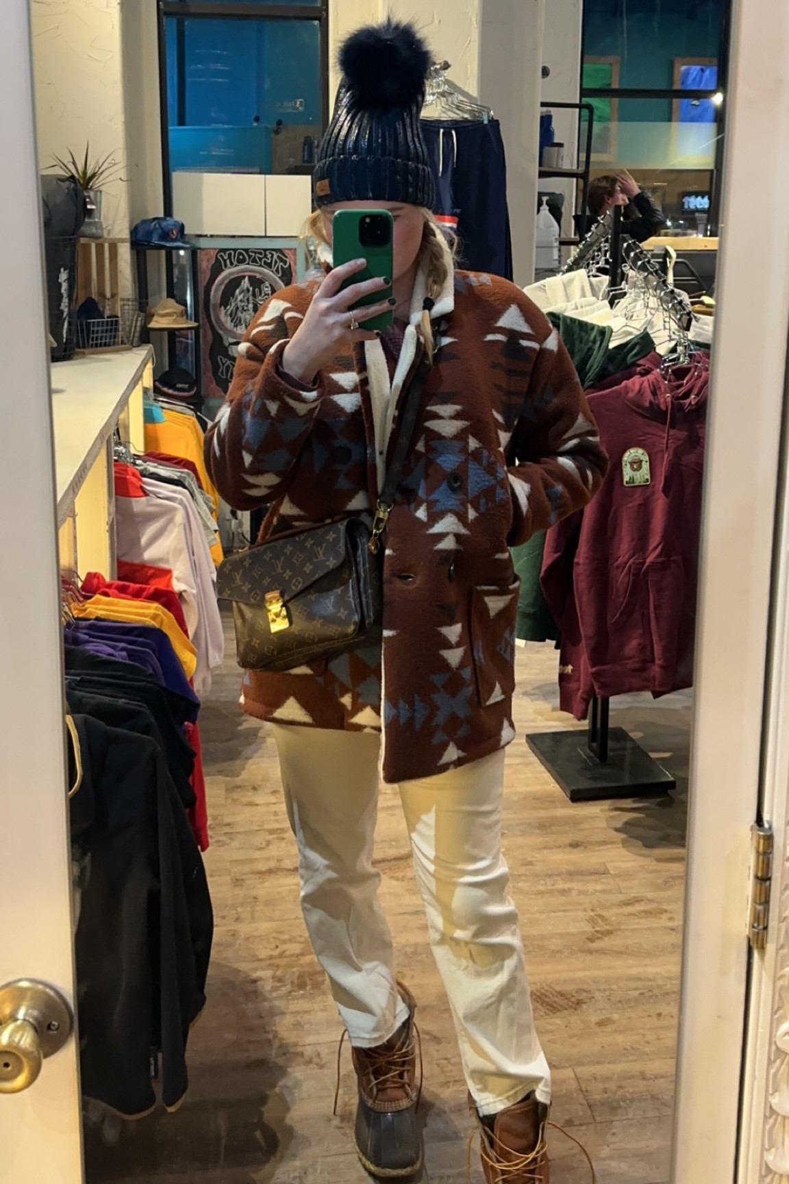 You can't go wrong with an Orvis jacket for cold weather! Linked some of my faves! 

#LTKtravel #LTKSeasonal #LTKstyletip