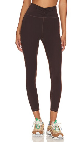 Dana 7/8 Legging in Deep Brown | Revolve Clothing (Global)