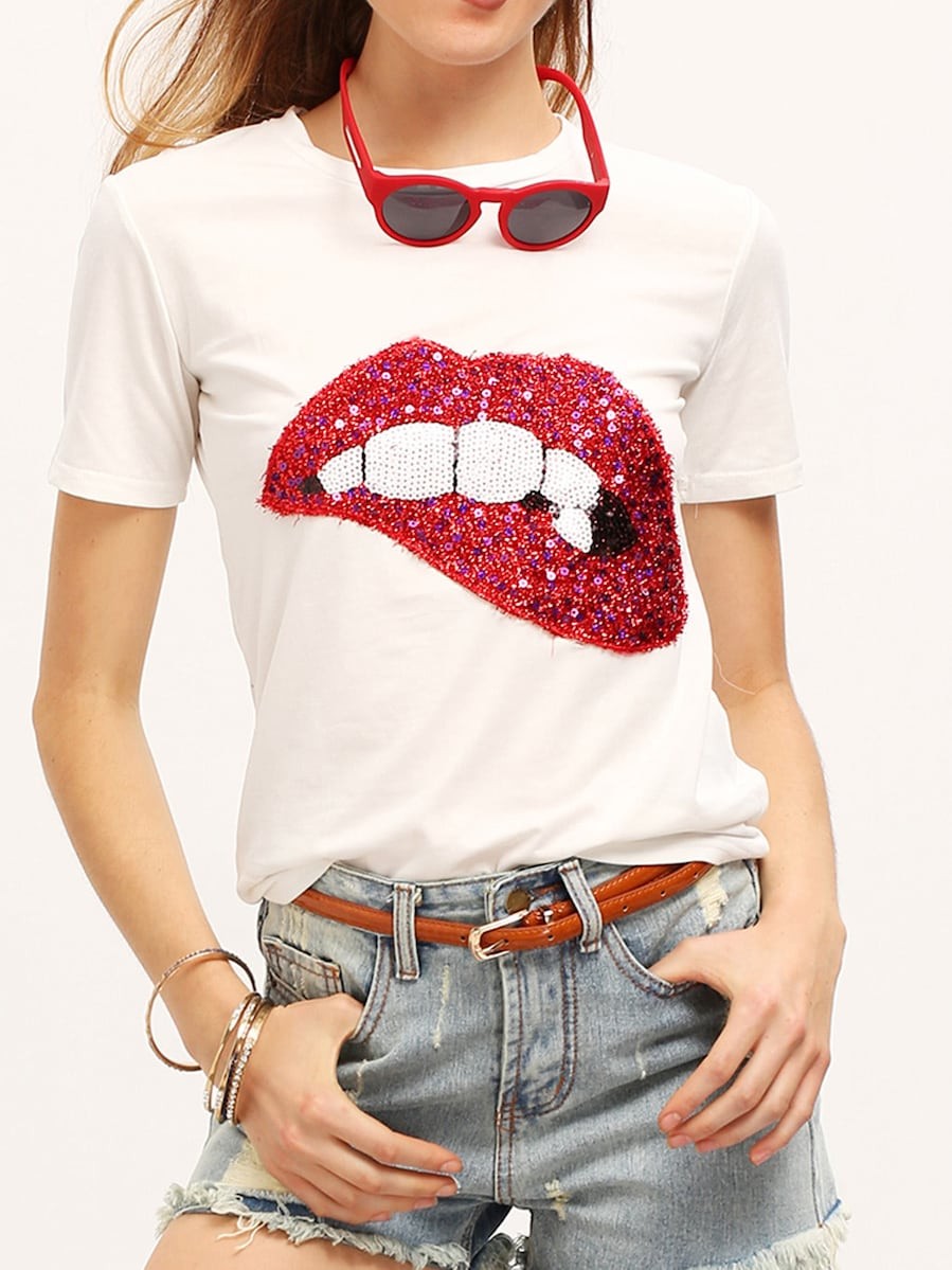 Sequined Sparkely Glittery Cozy Costume Lip Print T-shirt | SHEIN