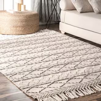 Rugs USA Ivory Sovereign Textured Diamonds With Tassels rug - Casuals Rectangle 4' x 6' | Rugs USA