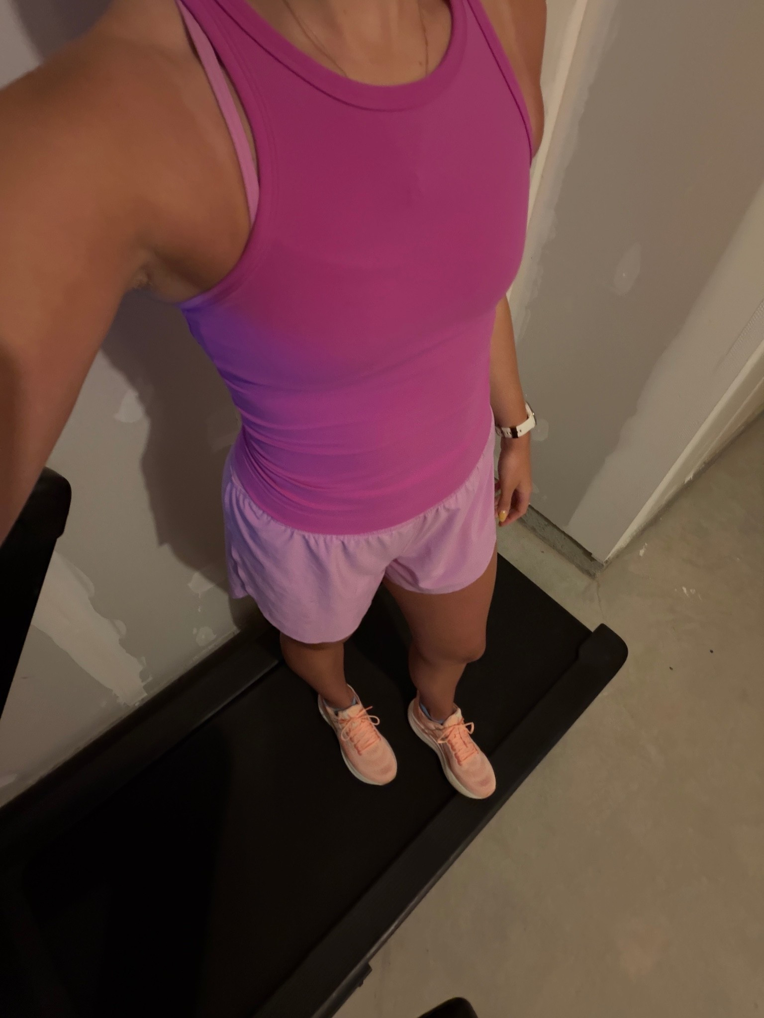 RUN FIT 🩷🩷

#LTKfitnessgoals #LTKootd #LTKActive