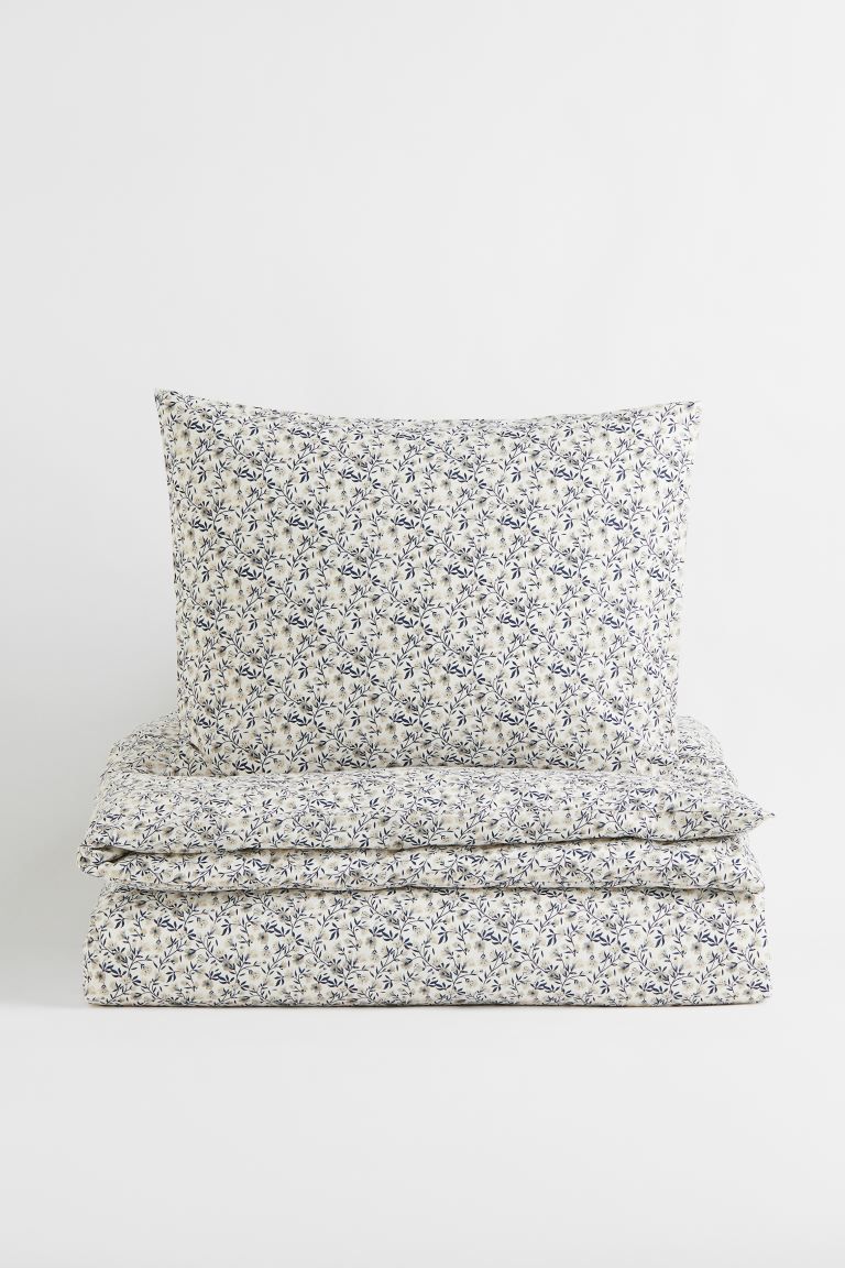 New ArrivalTwin duvet cover set in woven cotton fabric with a printed design, soft and comfortabl... | H&M (US + CA)