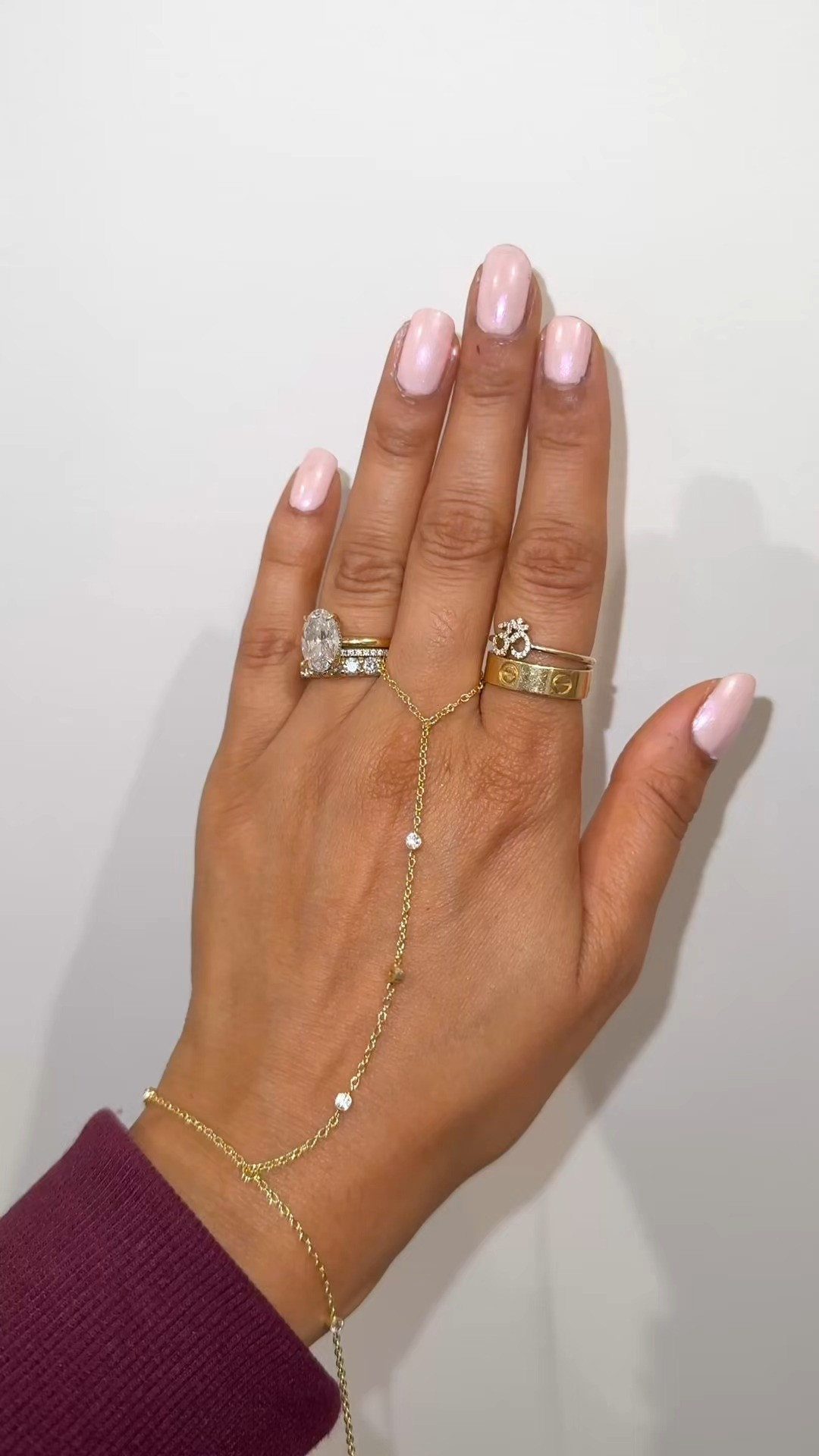 How cute is this hand chain from Electric Picks? 

 