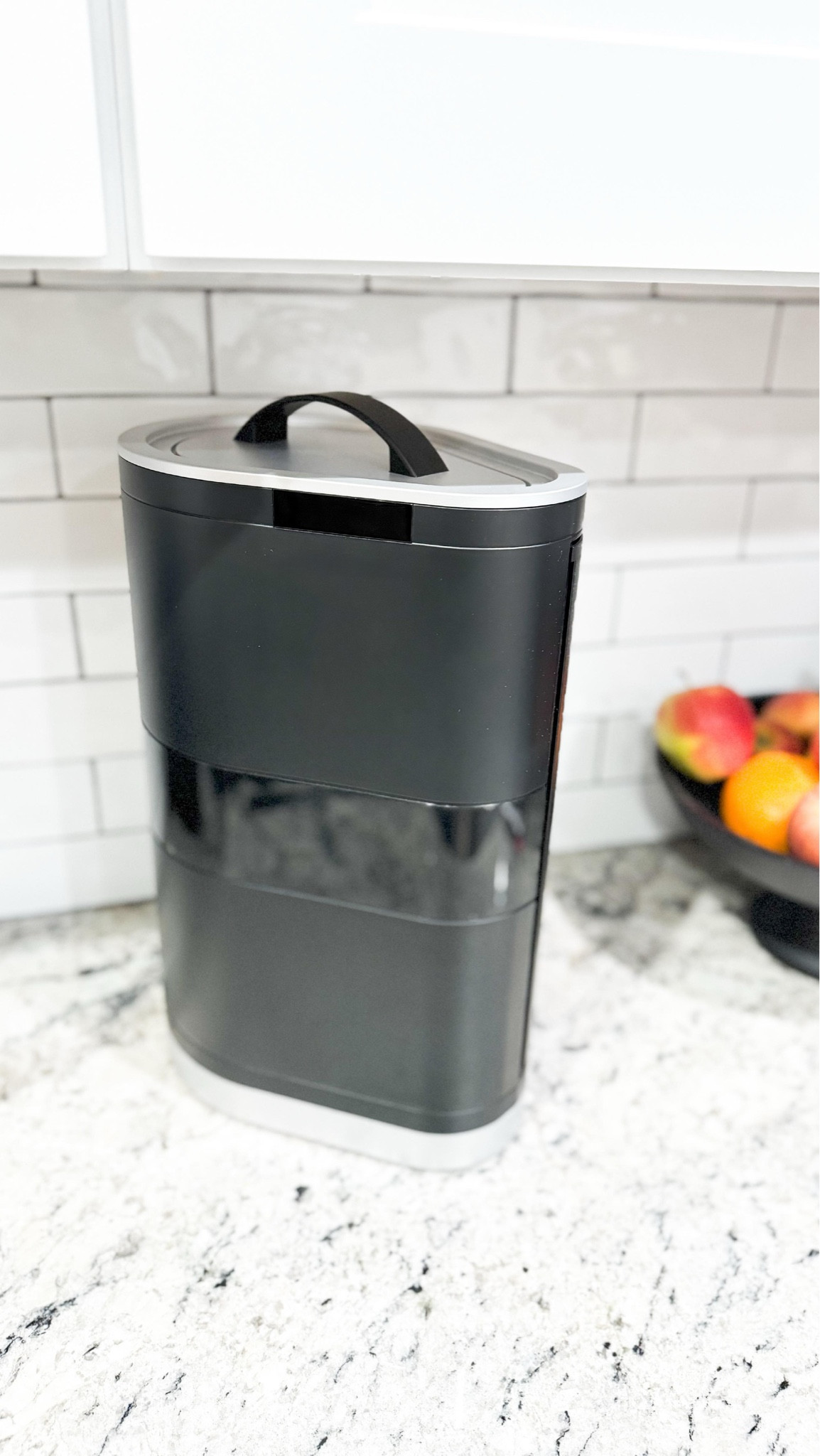 We LOVE this Automatic Paper Towel Dispenser! 👋🏽✨🪄 Simply wave your wet hands and your towel comes right out for you. You’ll love the convenience. Such a great gadget! Put one in your bathroom too.

Oh and if you’re here to say it clutters the counter… it doesn’t have to! Use the mounting kit and mount it under your countertops. Okurrrrrr. 😉

#neatlyembellished #professionalorganizer #homeorganizer #homeorganizing #organization #organizingideas #organizingtips #organizinghacks #organizedhome #organizedmom #organizedlife #amazon #amazonmusthaves #amazonfavorites #amazonfinds #amazonfaves #amazoninfluencer #amazoninfluencerprogram #amazonhome #sinkorganization #kitchengadgets #homegadgets #washyourhands