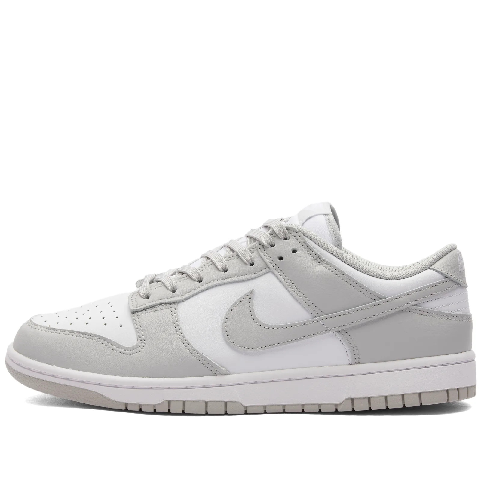 Nike Men's Dunk Low Retro Sneakers in White/Grey Fog, Size UK 10.5 | END. Clothing