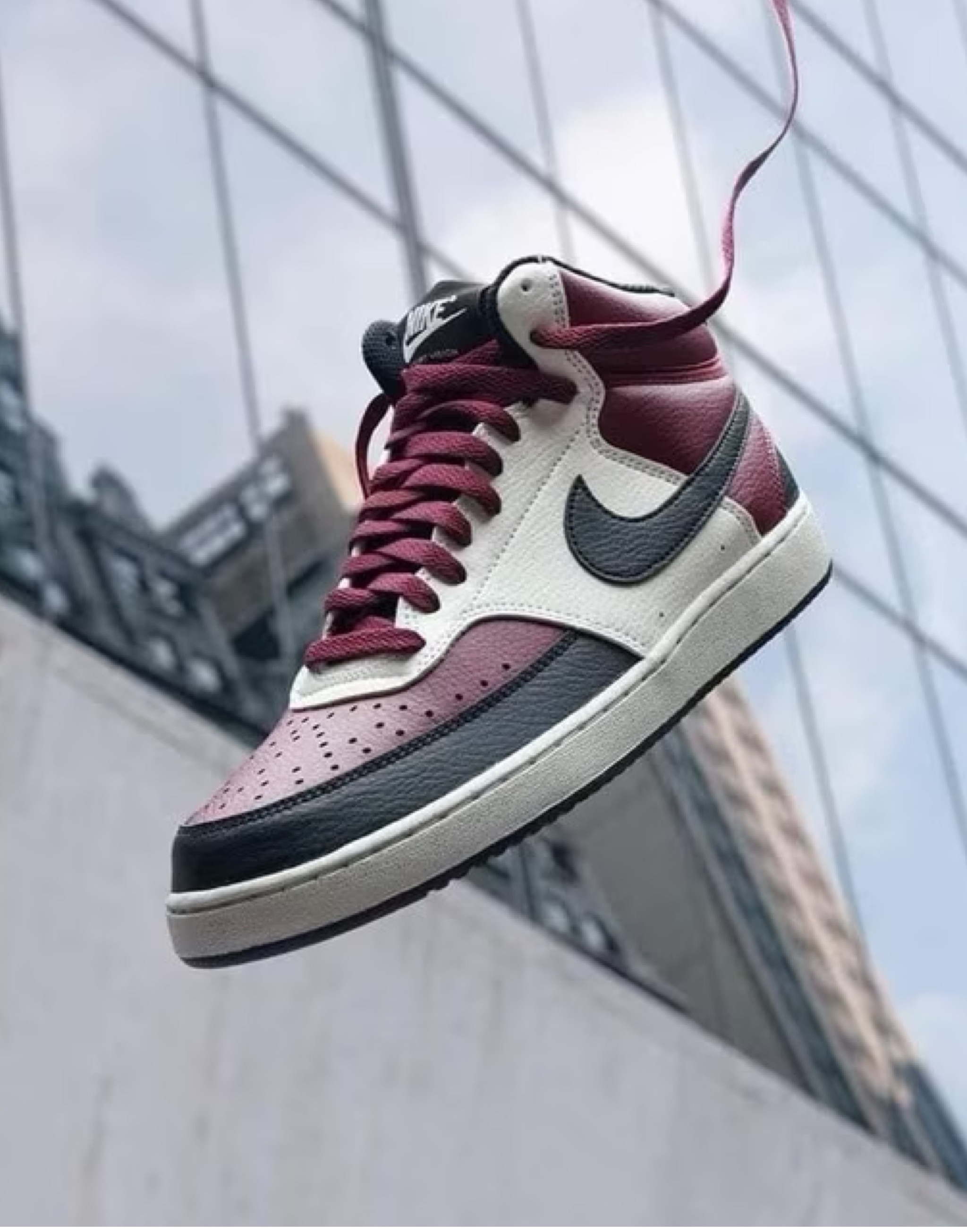 Tênis Nike Court Vision Mid - Masculino
R$365,49 ou 5x de R$73,10
CUPOM 🏷️TENIS

#LTKshoecrush #LTKSeasonal #LTKsalealert