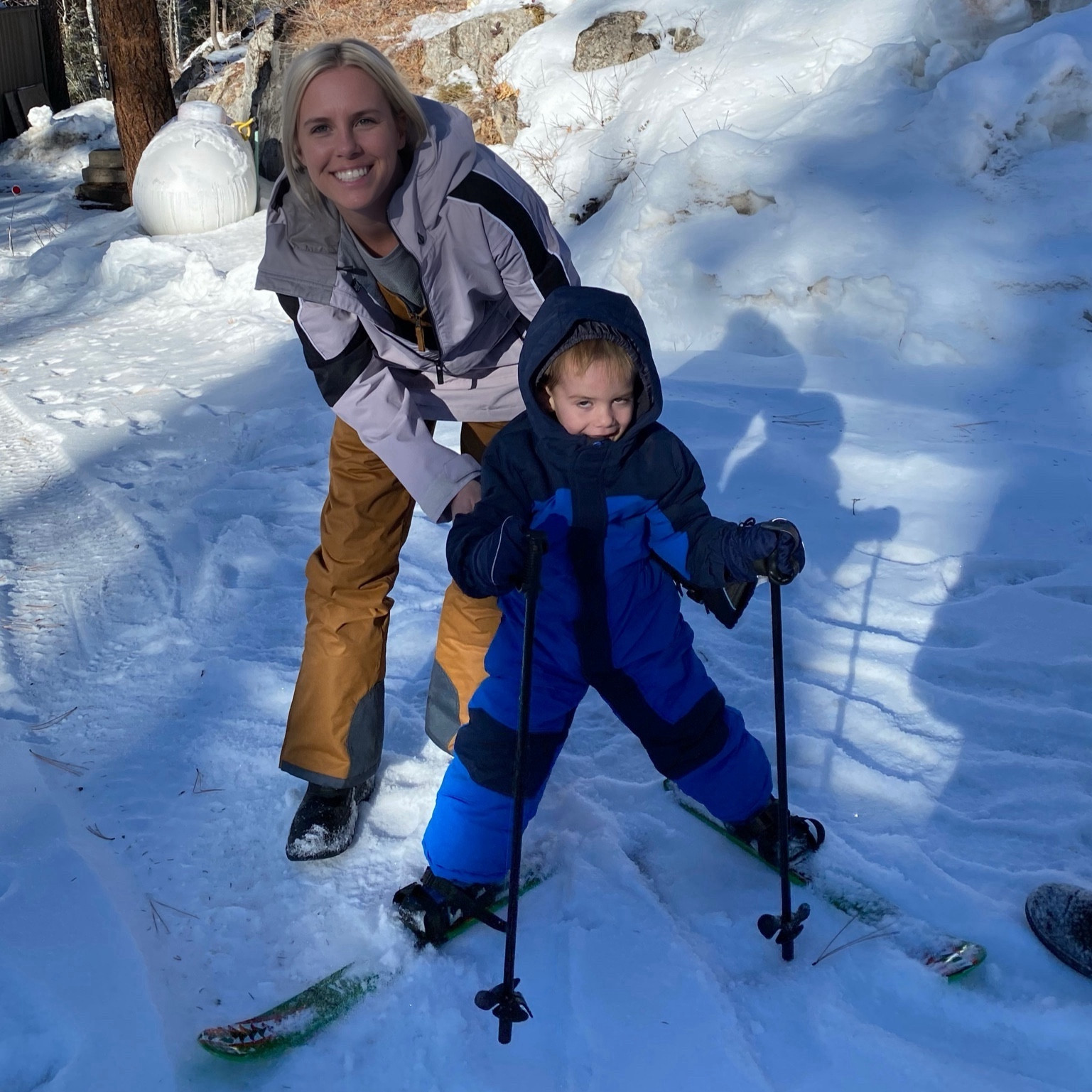 Snow gear. Ski outfit. Snow outfit. Snowboarding. 

#LTKHoliday #LTKSeasonal #LTKfitness