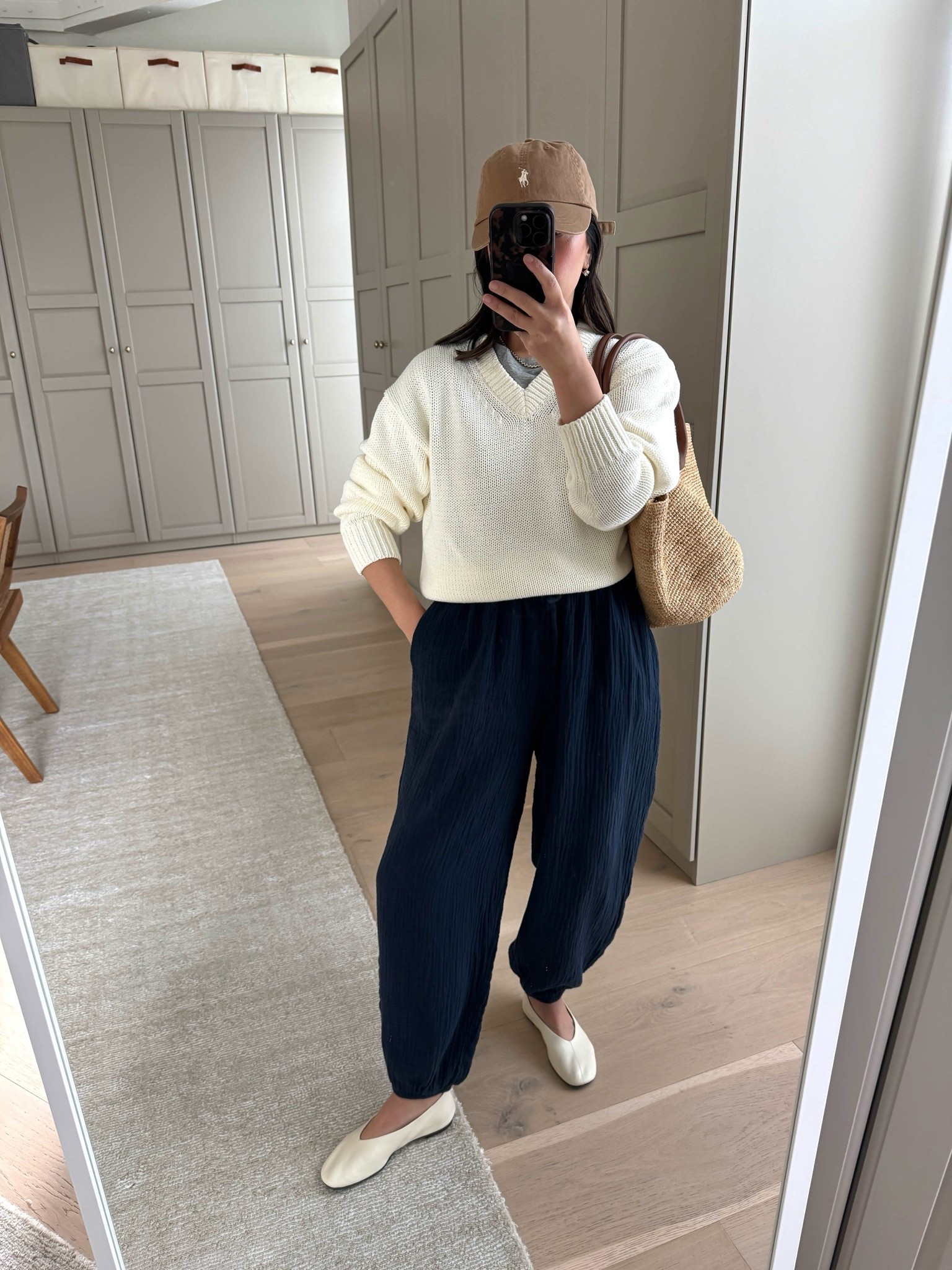 Your denim alternative this summer. Perfect for hot weather. Airy, lightweight, and petite-friendly. 

Everlane box cut tee medium
Aritzia seater xs
Aritzia gauze pants xs
Reformation flats 5
Aritzia tote
Polo Ralph Lauren hat
Electric Picks earrings
Dorsey James necklace 15”

summer outfits, summer style, petite style

#LTKmomlife #LTKootd #LTKPetite