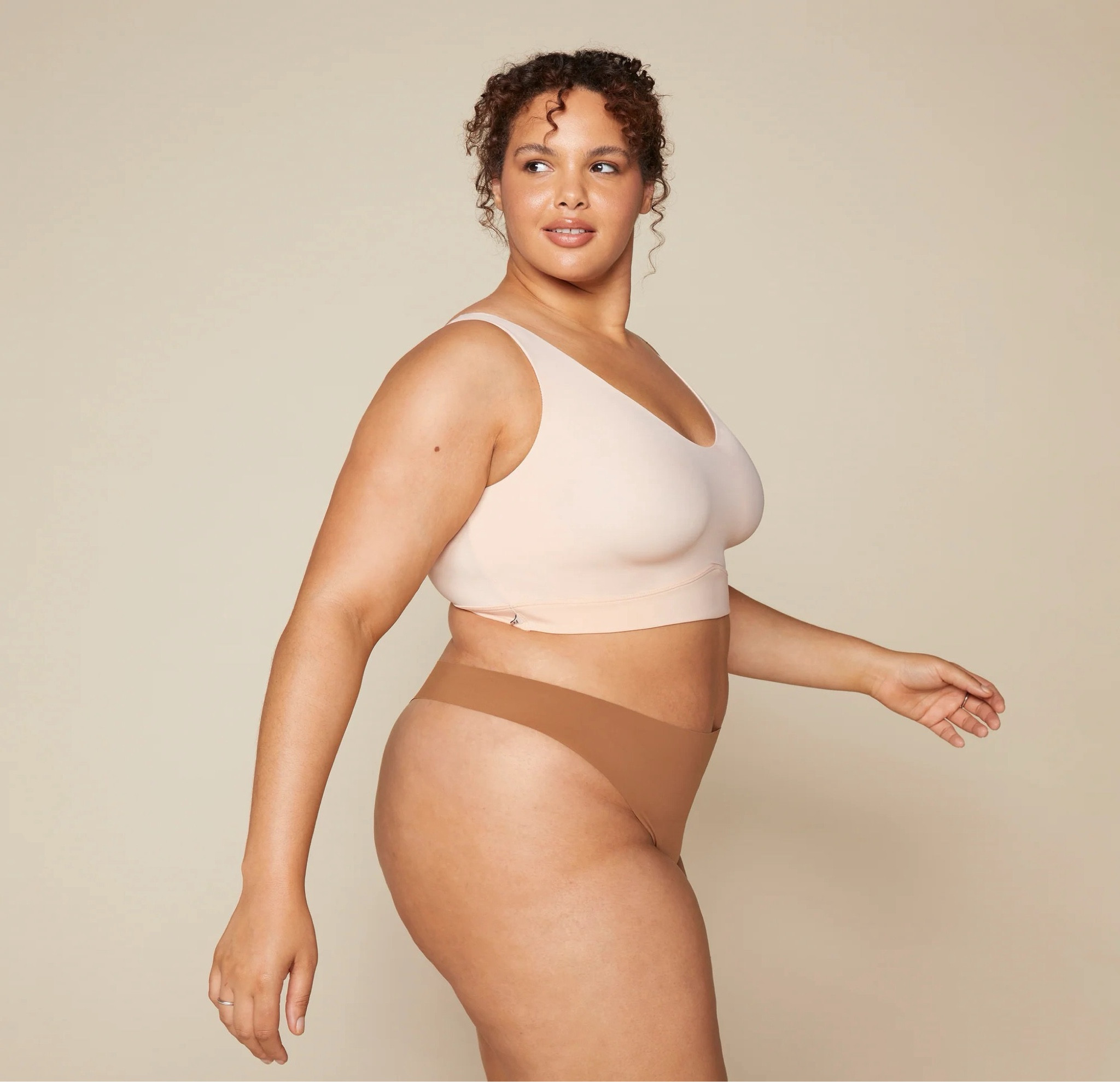 The Harper Wilde Bliss Bra is the best wireless bra I’ve ever tried! It lifts and smooths effortlessly! It’s also the most comfortable bra I’ve ever worn!

#LTKFallSale #LTKPlusSize #LTKSaleAlert