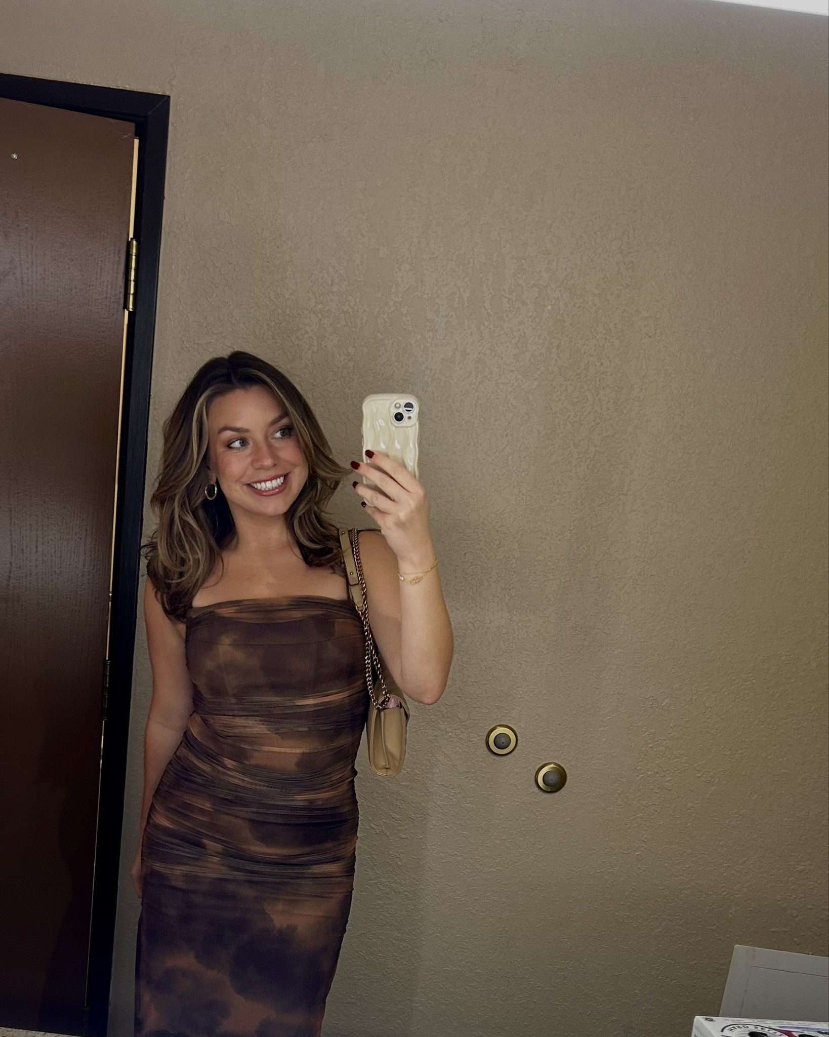 The perfect Fall wedding guest dress 

#LTKWedding #LTKFindsUnder100 #LTKSeasonal