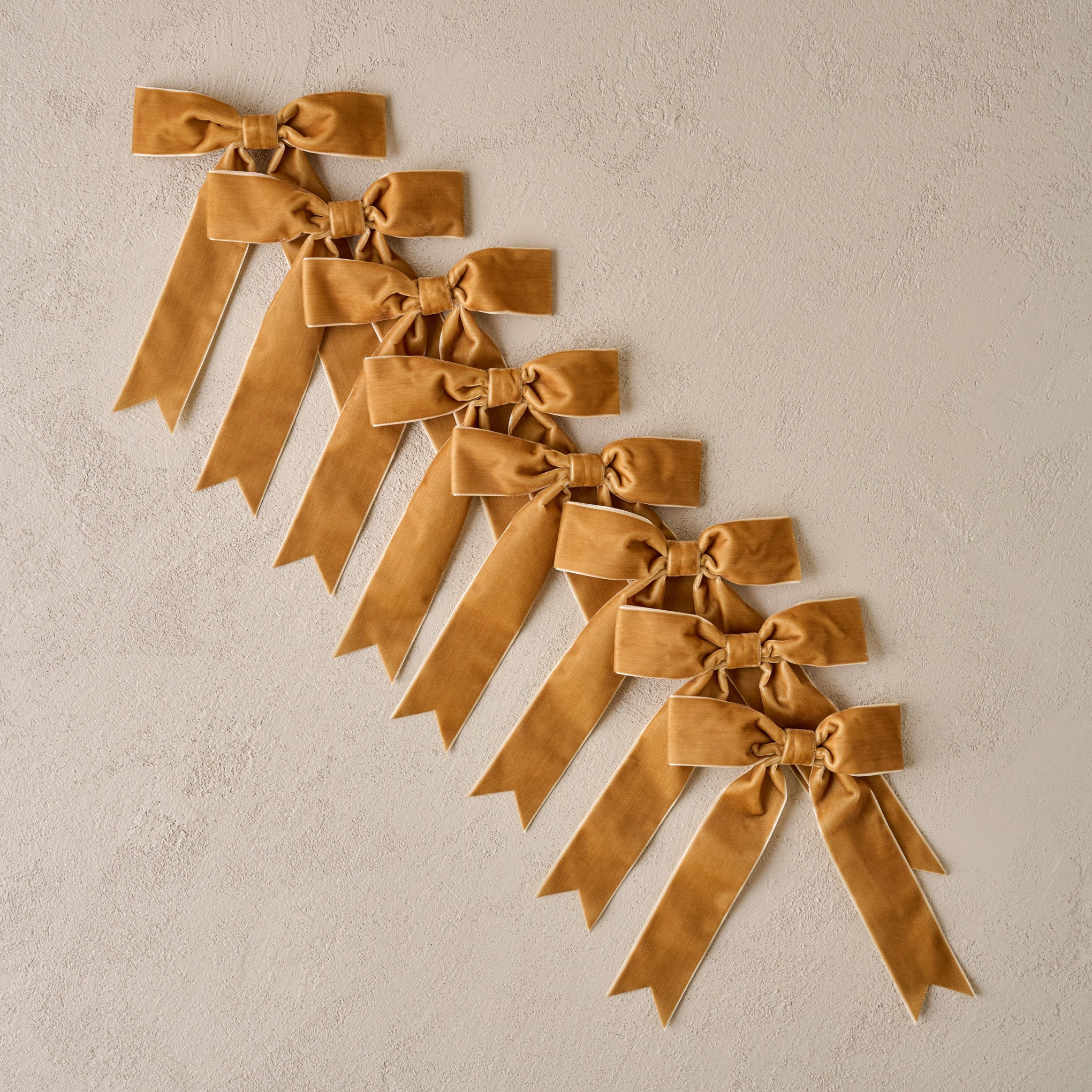 Velvet Bow Ornament Clip, Set of 8 | Magnolia