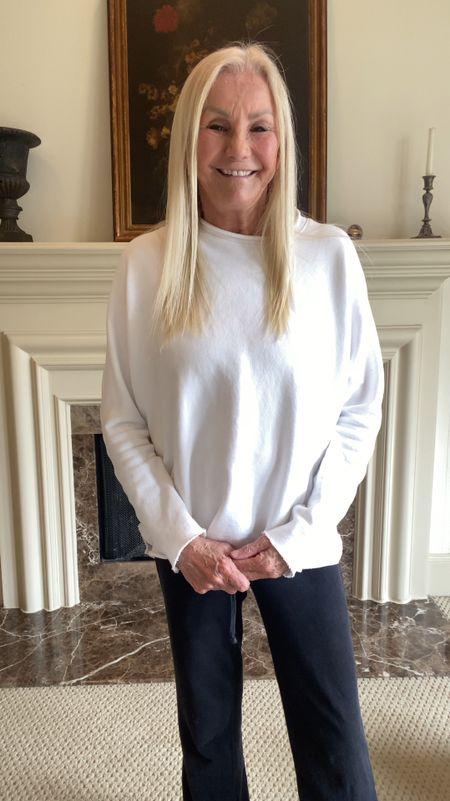 The perfect, lightweight top to wear with leggings and joggers! It comes in multiple colors and is one of Bob’s favorites! 

#LTKVideo #LTKStyleTip
