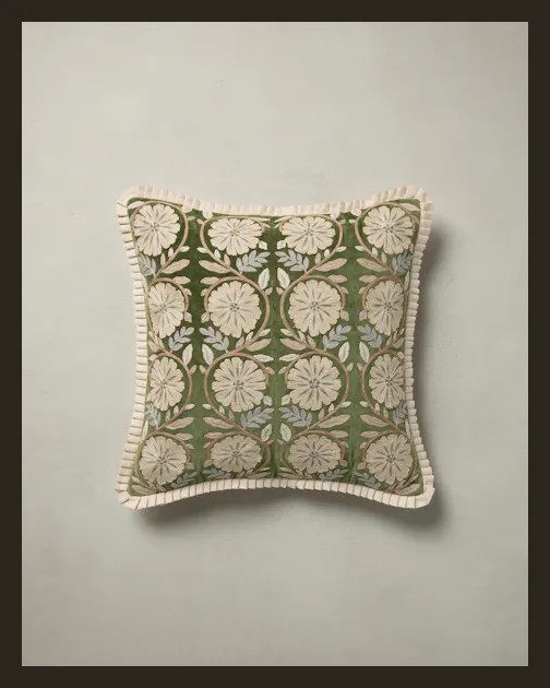 Helly Pillow | Joon Loloi | Joon Loloi