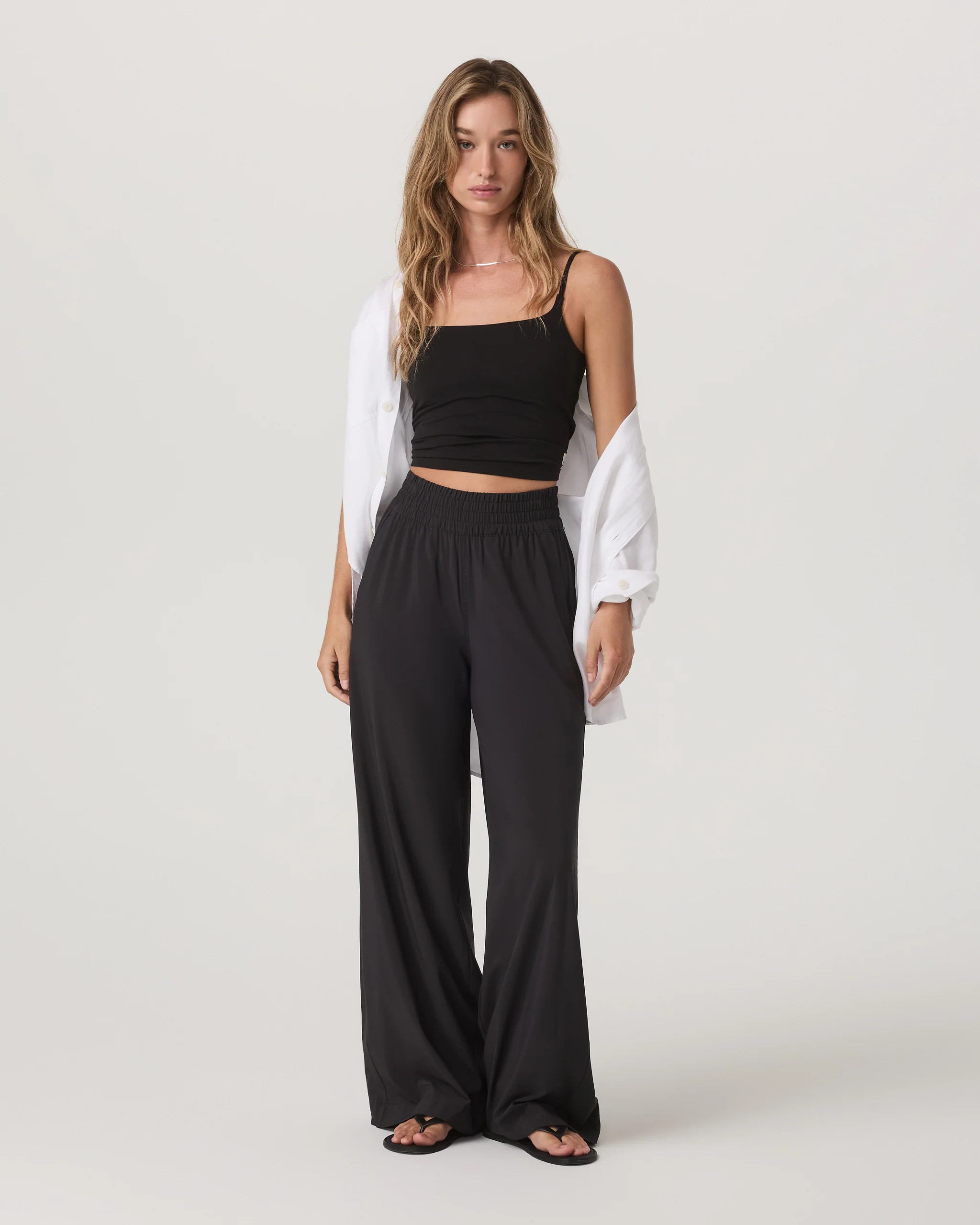 Vuori Villa Wideleg - Shorts | Black | Medium | Vuori Clothing (US & Canada)