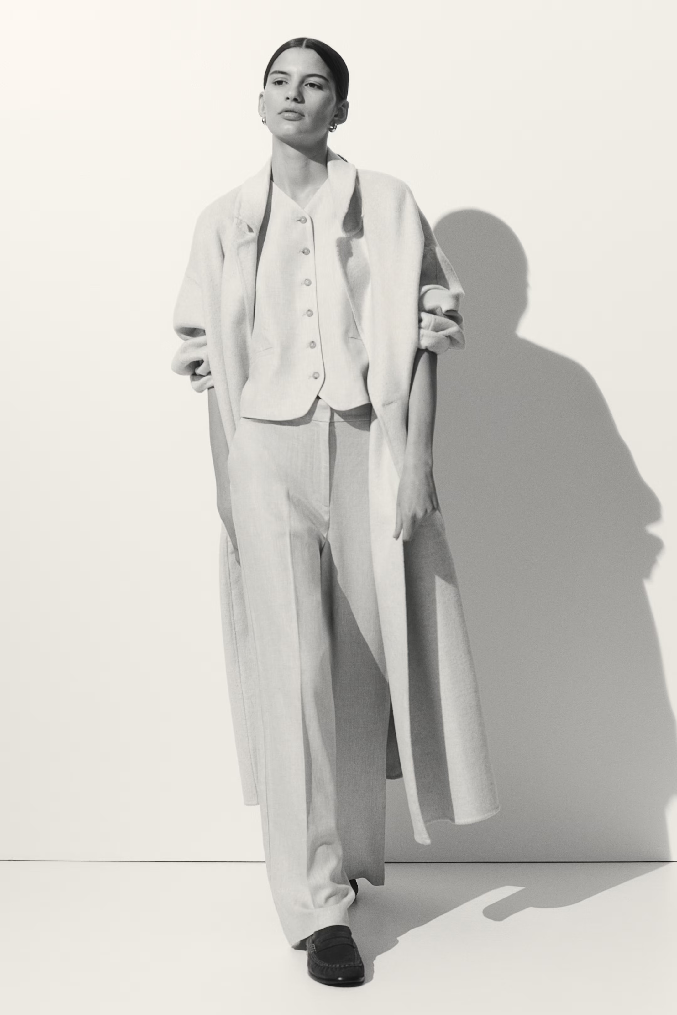 Wide-Leg Linen-Blend Pants - Light beige - Ladies | H&M US | H&M (US + CA)