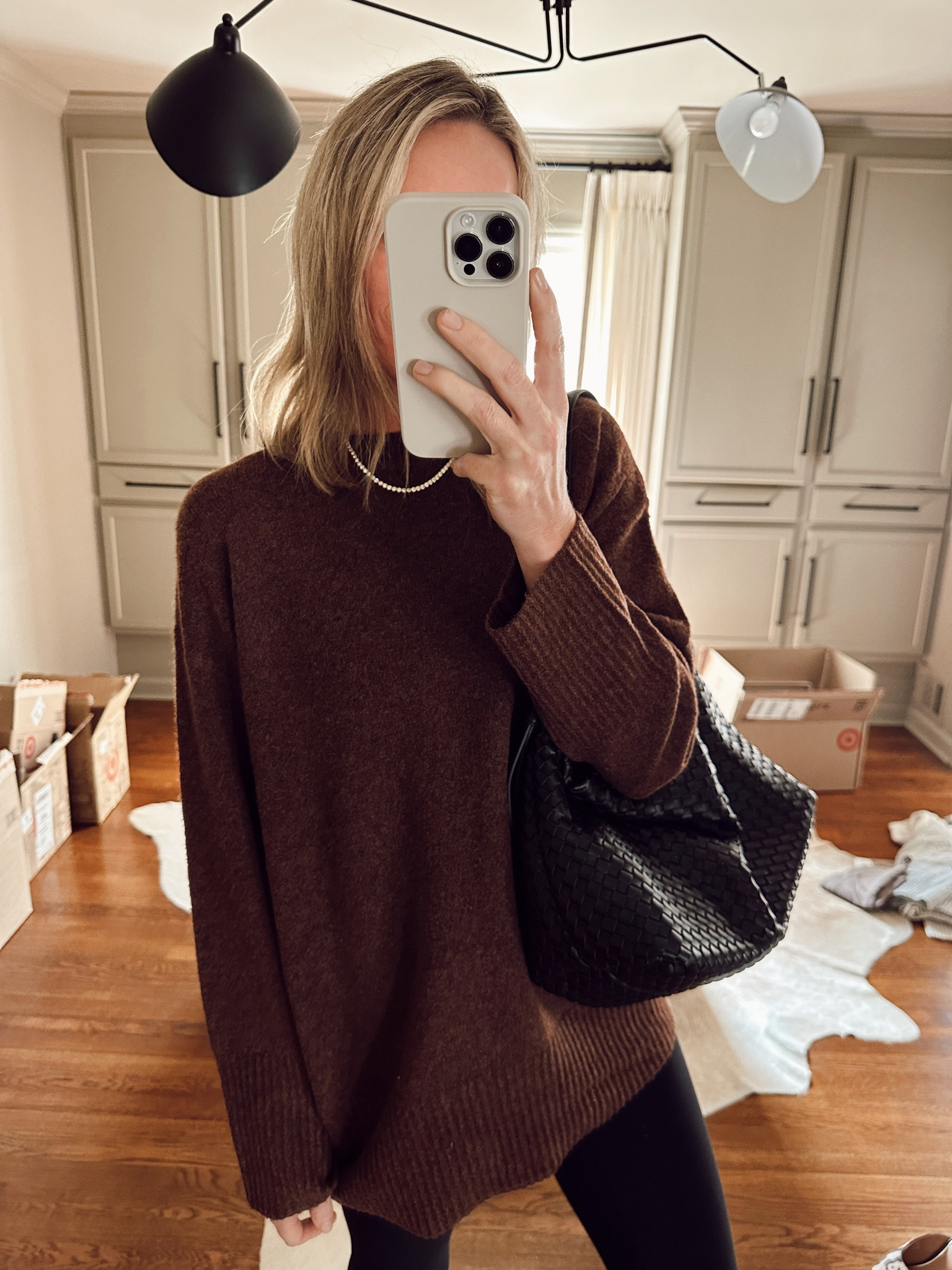 Oversized sweater // bling // textured bag ✔️ on repeat 

#LTKfindsunder100 #LTKstyletip #LTKfindsunder50