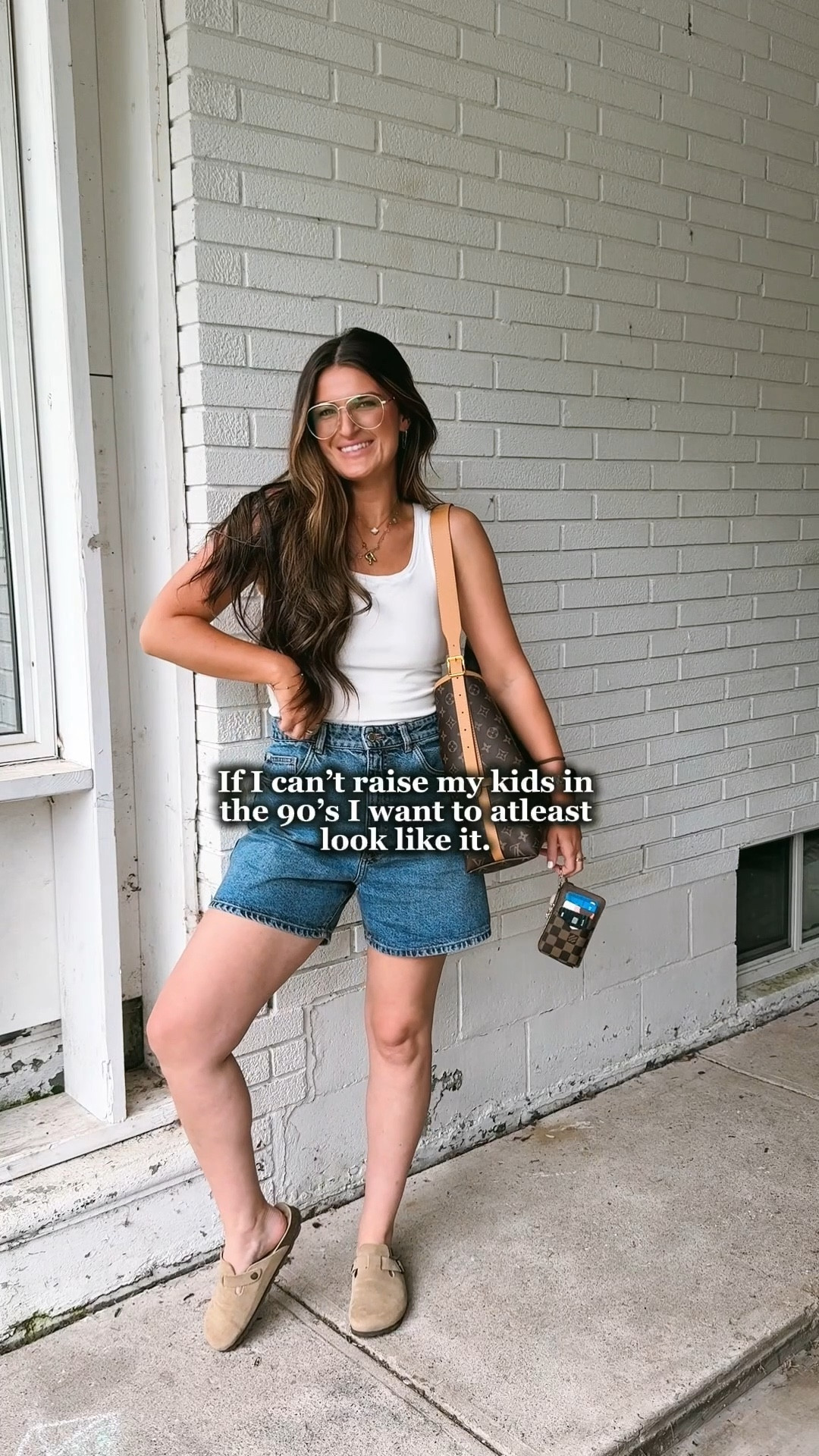 These mom shorts are seriously the perfect fit! 

#LTKcanada #LTKjeans #LTKsale