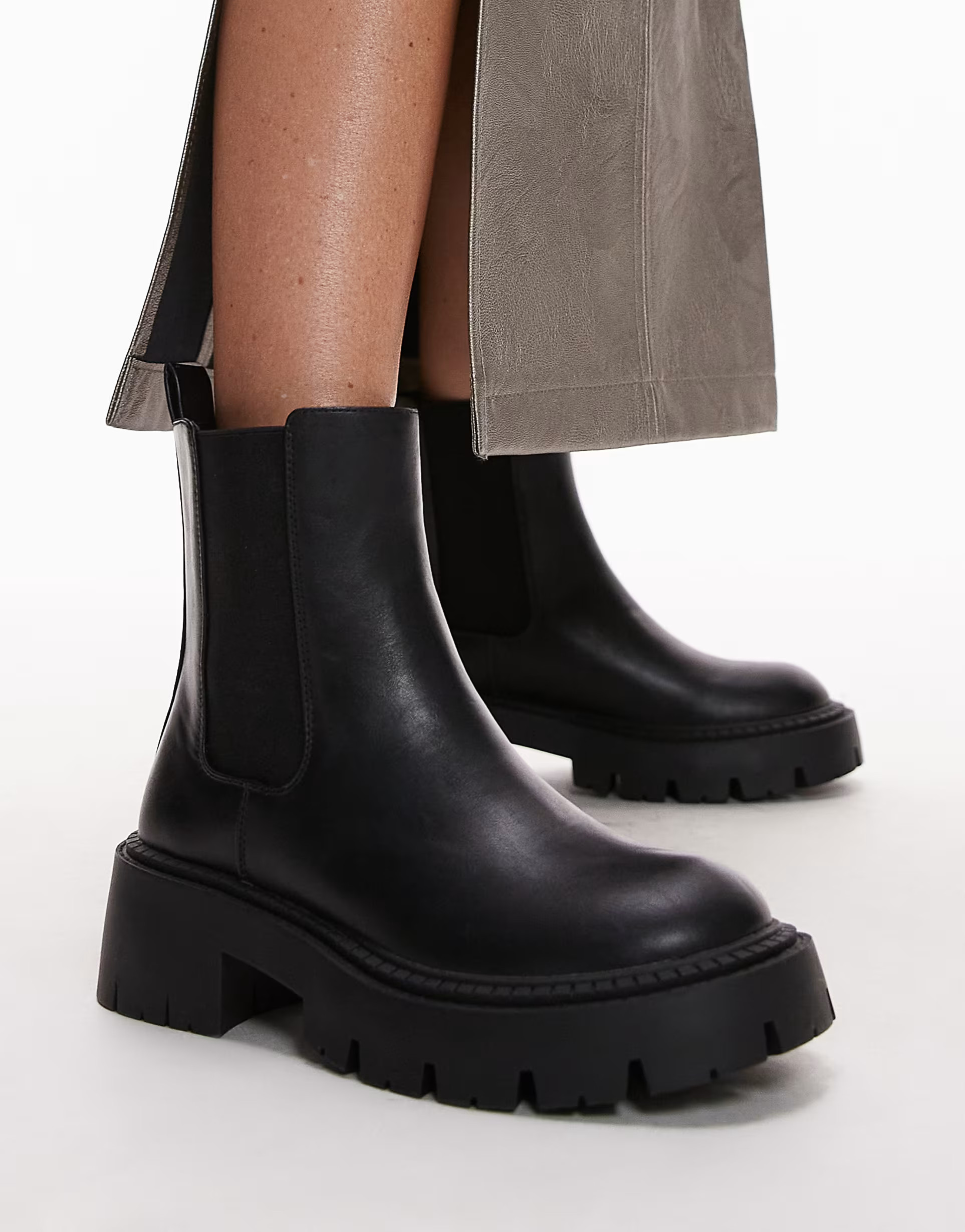Topshop Wide Fit Lucas chunky chelsea boots in black | ASOS (Global)