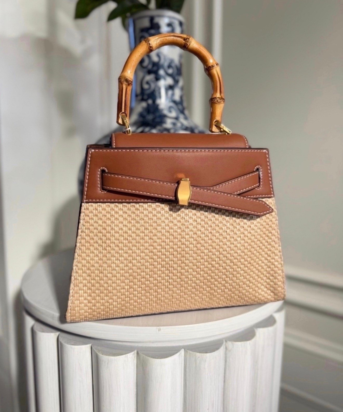 I’m obsessed with this cute purse!

Follow me @miriamobrien_ on IG and TikTok!

#TuckerNuckPurse #TuckerKnuckNewArrivals #SpringPurse #SeasonalAccessories

#LTKOver40 #LTKBeauty