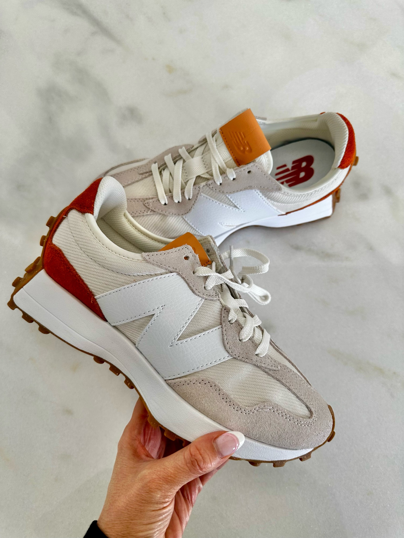 New COMFY NEW BALANCE 327! Obviously obsessed! Only unstick at one retailer 

#LTKunder100 #LTKFind #LTKshoecrush