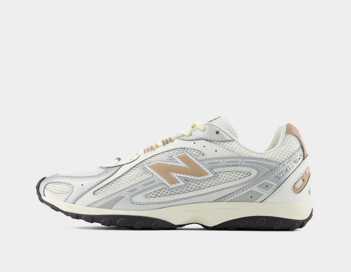 White New Balance 204L Women's | size? | size? (UK)