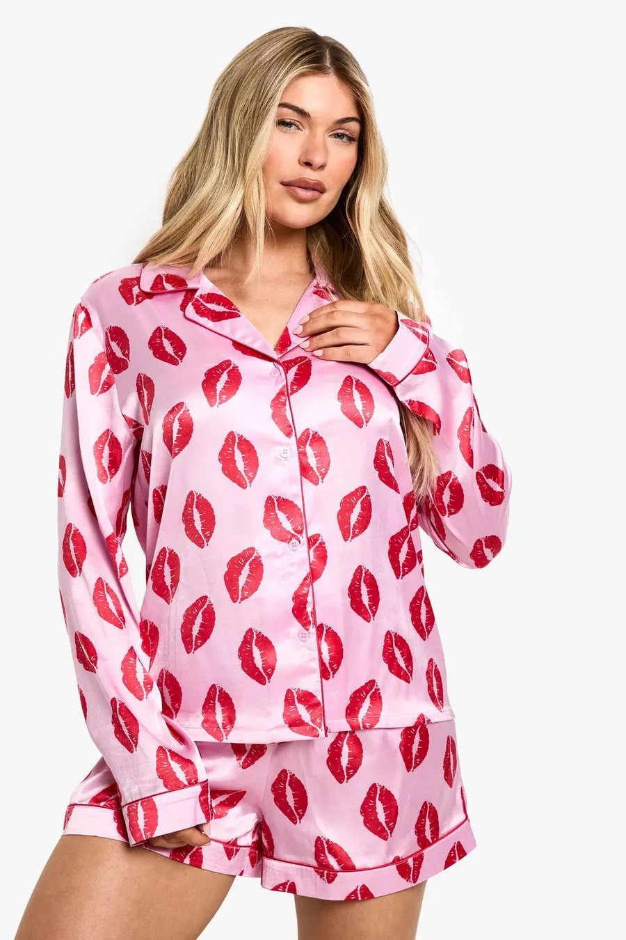Kisses Satin Long Sleeve Shirt & Shorts Pyjama Set | Boohoo.com (UK & IE)