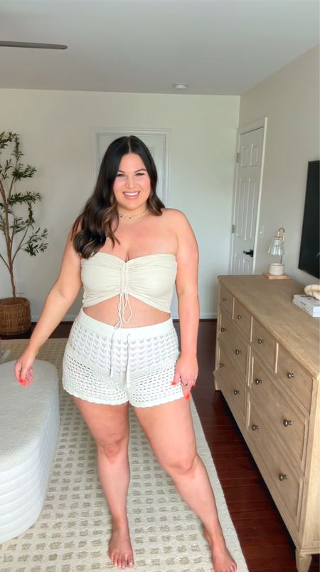 Midsize aerie try on haul! Sharing some swimwear, cover ups, & comfies for the summer from Aerie! 

Crochet shorts: xl
Beige top: large 

Aerie, aerie haul, aerie try on, aerie swimsuit, midsize, aerie summer, summer fashion, aerie try on haul 


#LTKSeasonal #LTKStyleTip #LTKMidsize