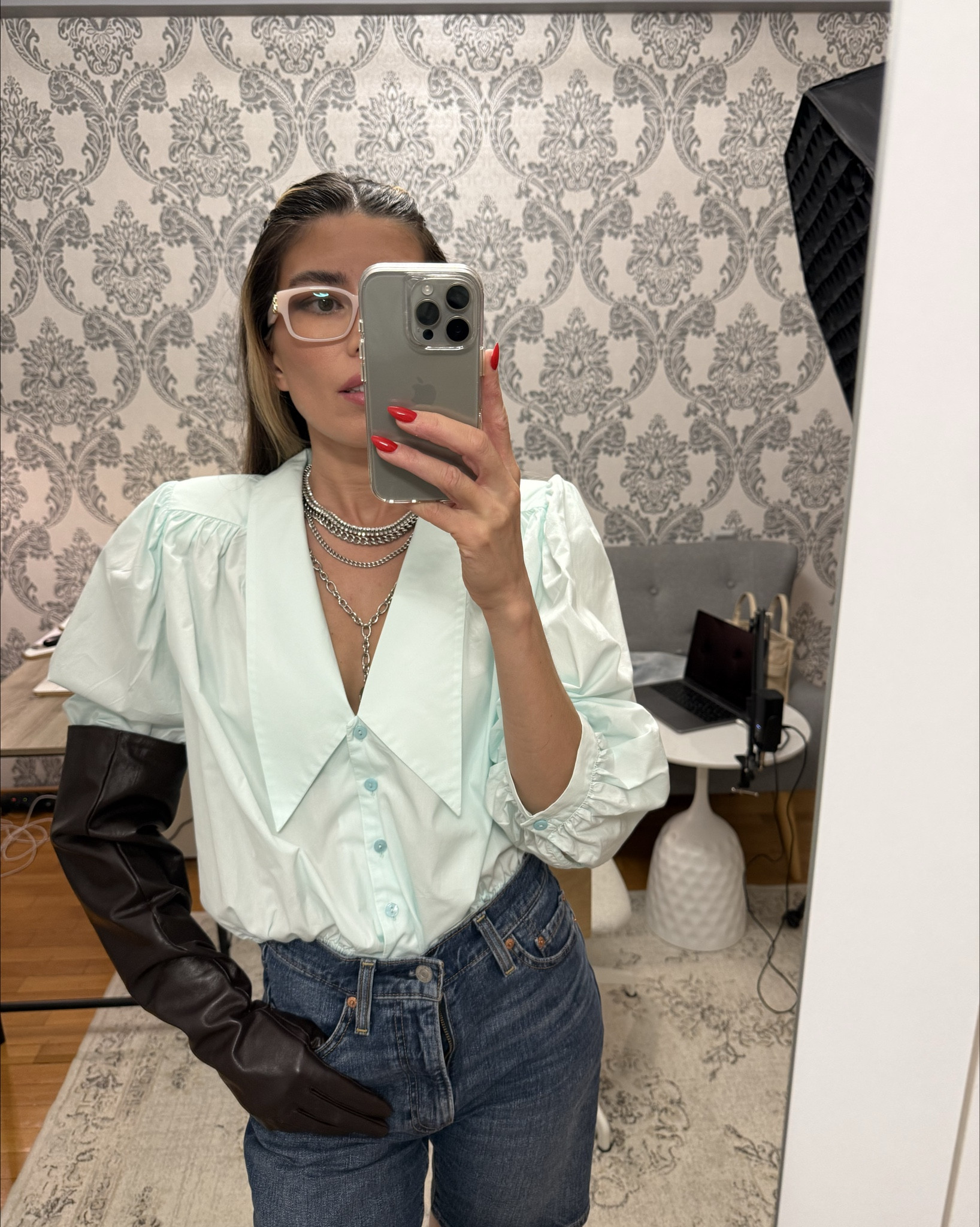 Styling long gloves 

#LTKShoeCrush #LTKStyleTip