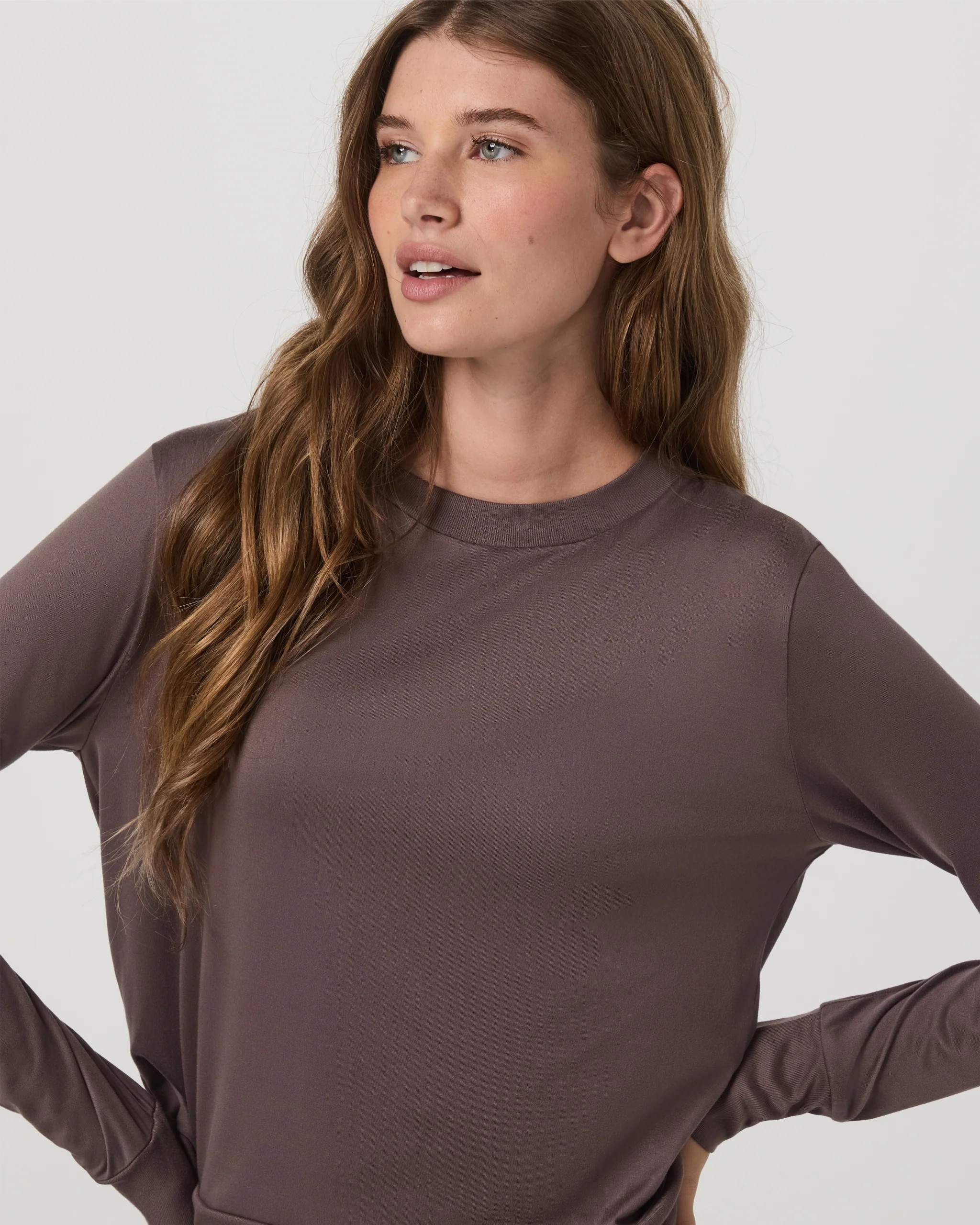 Daydream Crew | Women's Huckleberry Long Sleeve Tee | Vuori | Vuori Clothing (US & Canada)