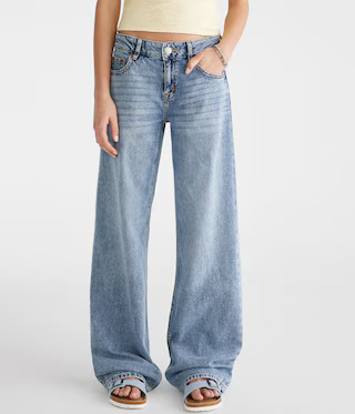 Low-Rise Baggy Wide Leg Lightweight Luxe Jean | Aeropostale