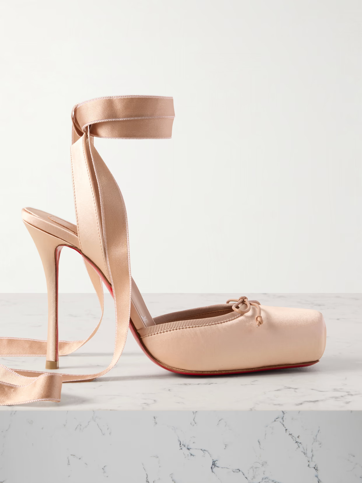 Christian Louboutin - Cassia 100 Bow-detailed Satin-crepe Pumps - Blush - IT39.5 | NET-A-PORTER APAC