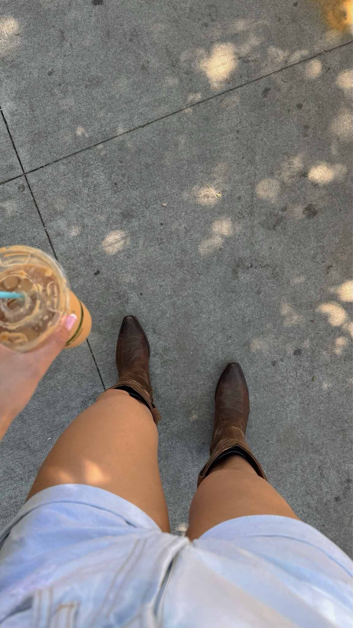 Coffee run, tecova cowboy boots, and nowhere important to be. 🤎 #tecovas #countryboots

#LTKdayinmylife #LTKootd #LTKxAbercrombie