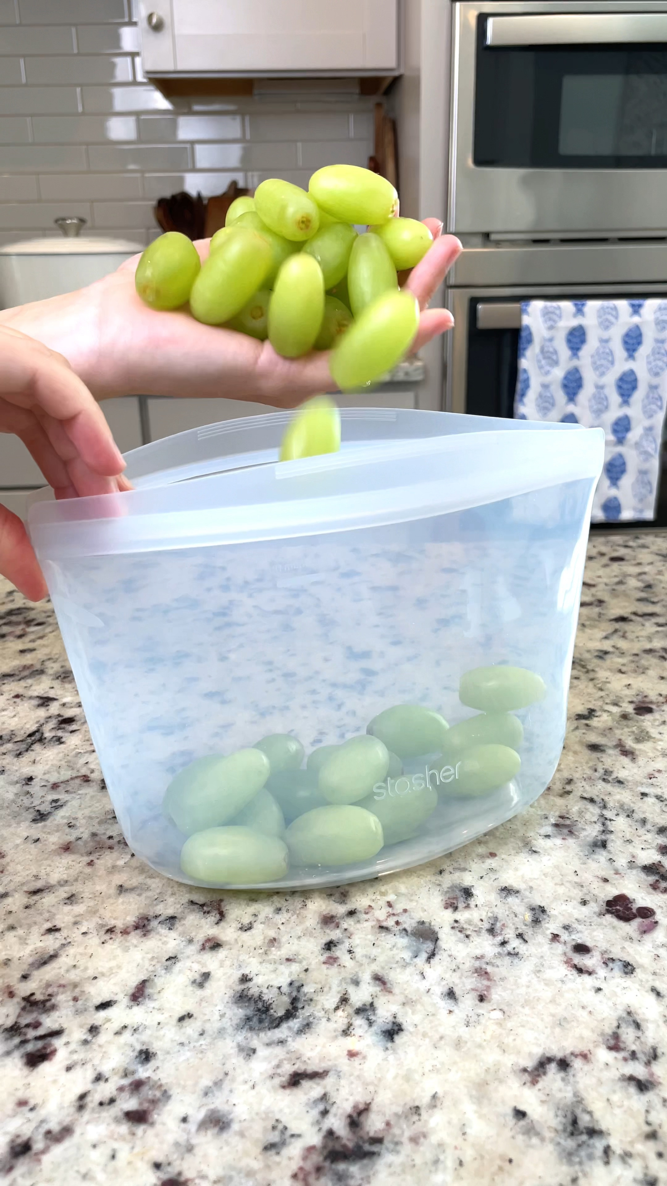 Silicone storage bags 🫐🍇🍒 

#LTKFindsUnder50 #LTKHome #LTKVideo