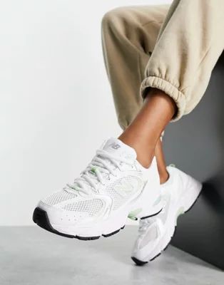 New Balance unisex 530 sneakers in white and pastel green - exclusive to ASOS | ASOS (Global)