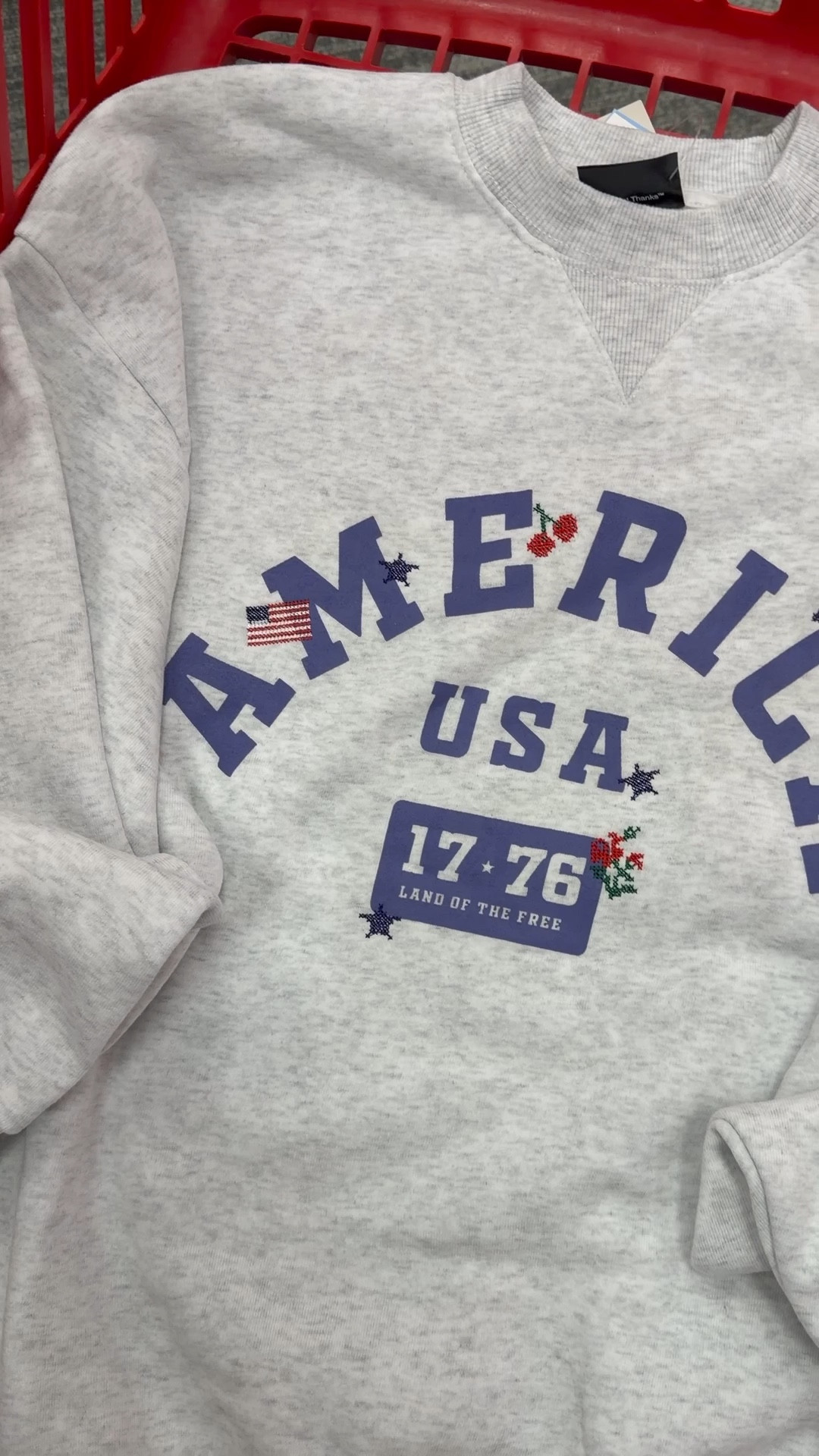 The cutest detail on this sweatshirt! I got a large 

#LTKgrwm #LTKootd