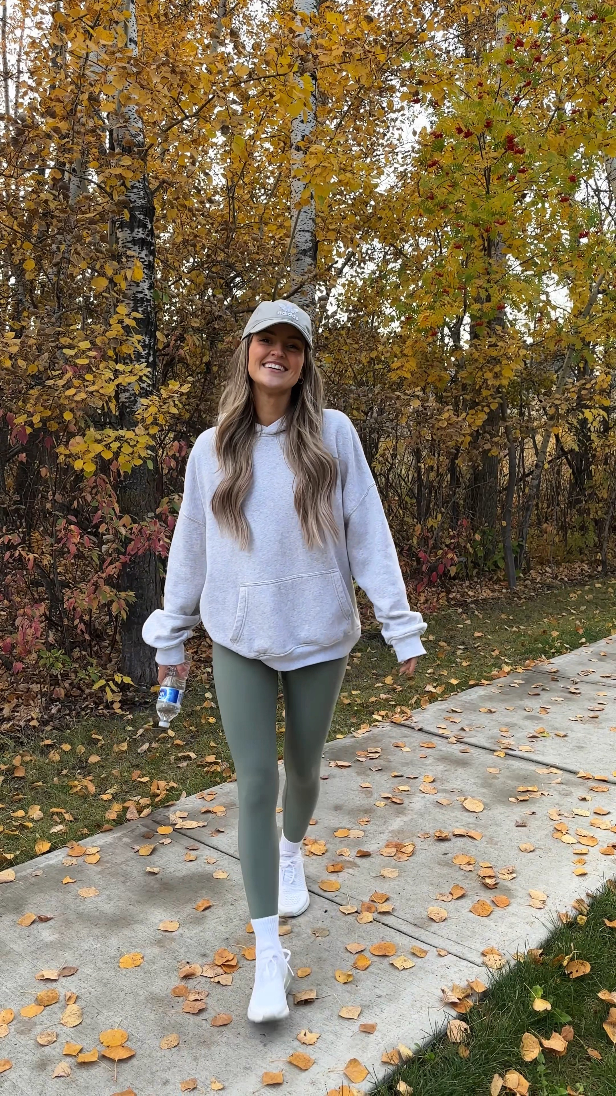 Fall walk outfit!! 🍂🫶🏼💫

Wearing a L in the hoodie and a S in the leggings! ‘OLIVIA’ saved you 10% off your Buffbunny order! 🤍

#LTKautumn #LTKsale #LTKfitness