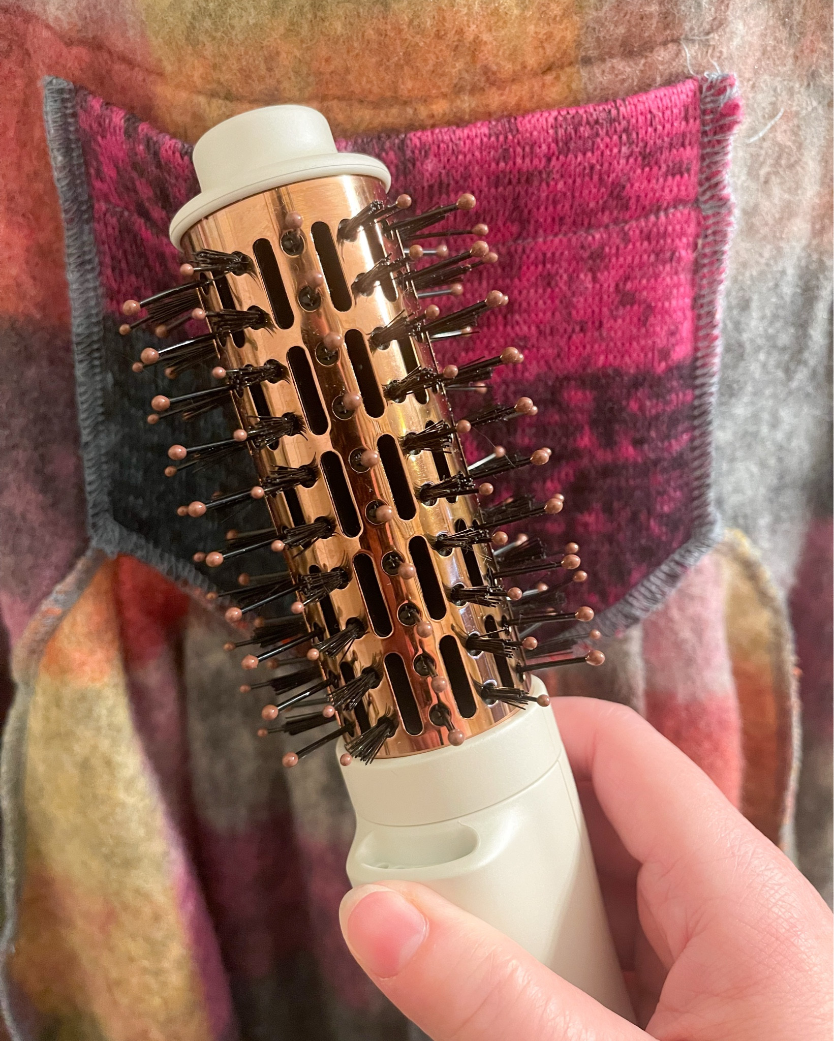 The perfect round blow dryer brush for shorter hair. ✨ 

#LTKBeauty #LTKgrwm #LTKmorningroutine