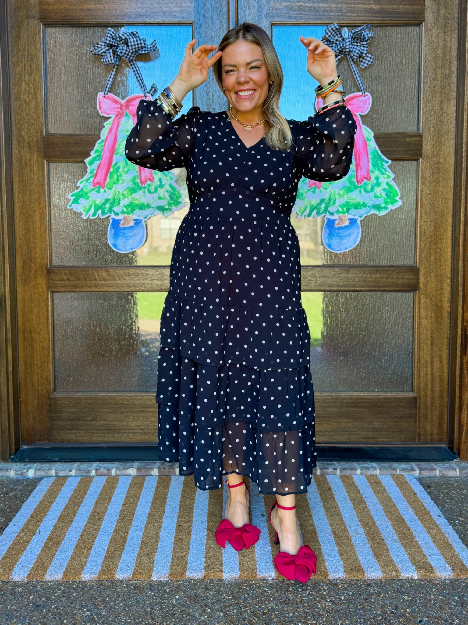 Holiday midsize outfit idea 