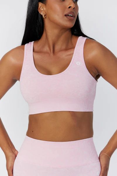 Astoria RISE Seamless Sports Bra - Baby Pink | astoria activewear