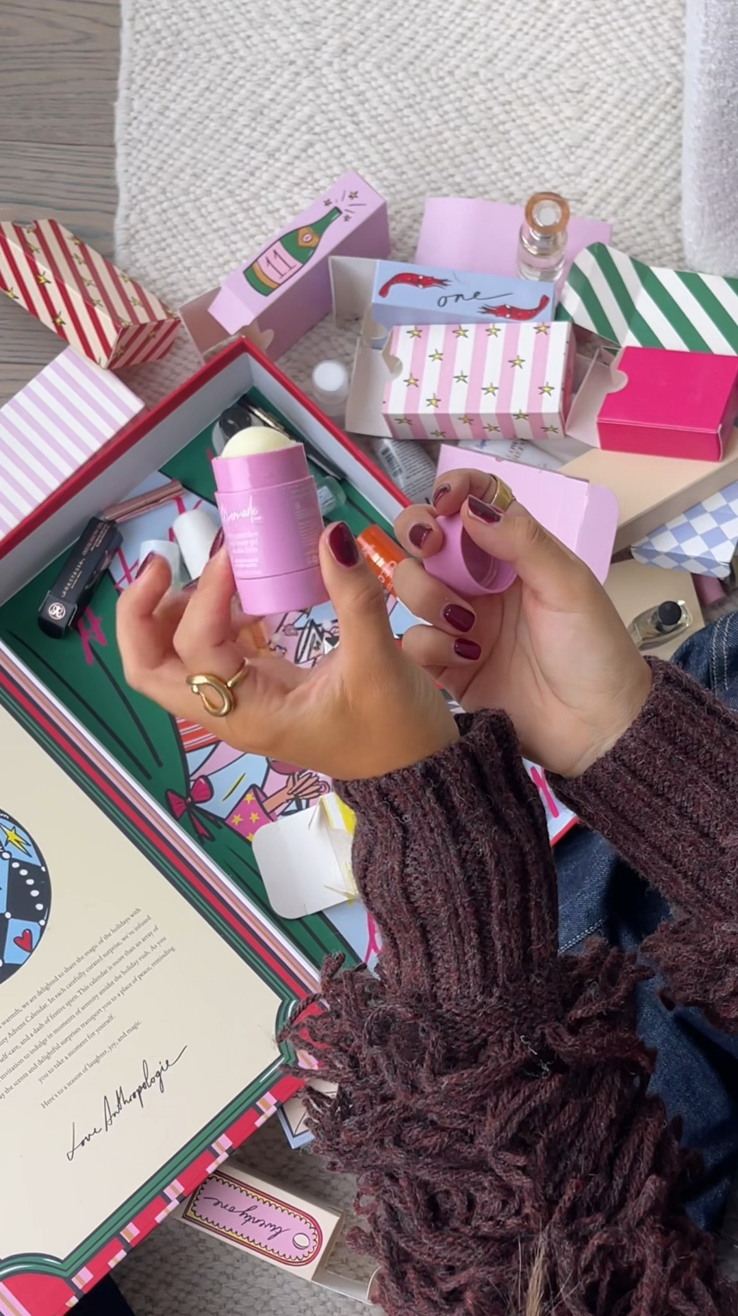 ANTHRO BEAUTY ADVENT CAL IS OUT 😭 BEST TIME OF YEAR 🎄🎄💌