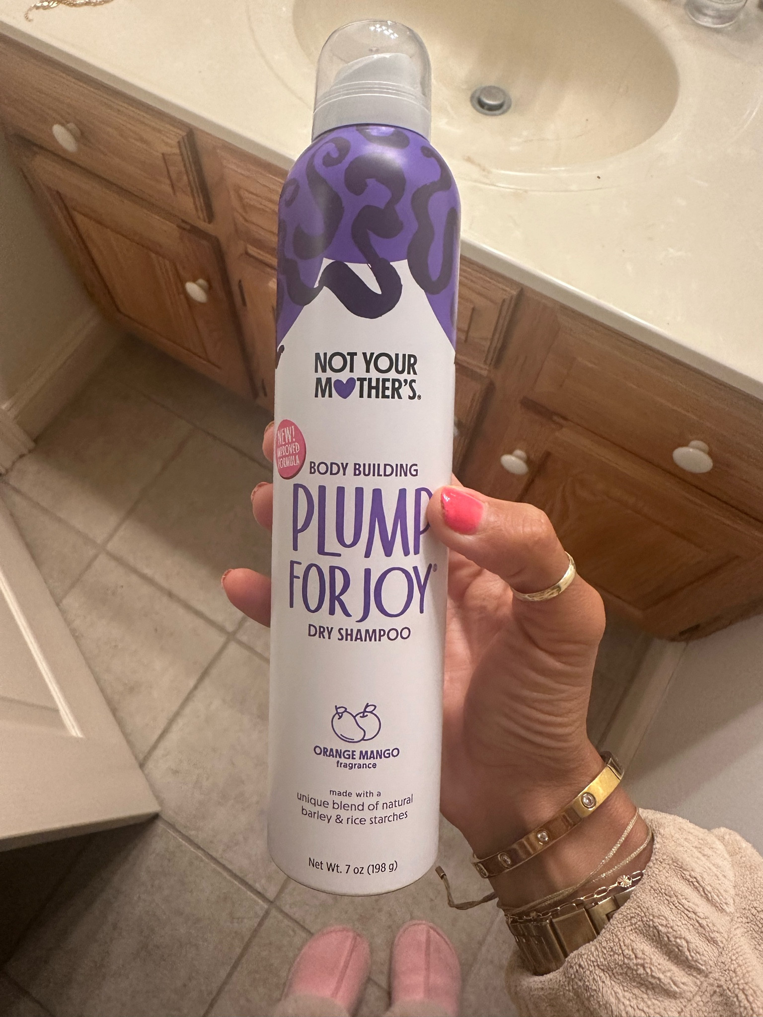 My favorite drugstore dry shampoo! I only wash my hair every 7-10 days!

#LTKBeauty #LTKSaleAlert #LTKFindsUnder100